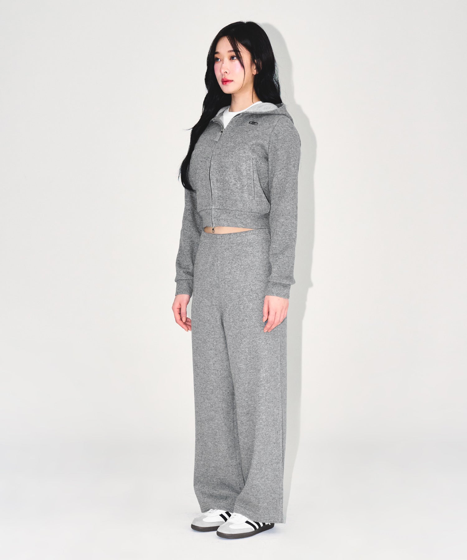 【予約販売：ご注文より1～3週間後に発送予定】W KNIT LIKE SEMI WIDE PANTS [MELANGE GREY]