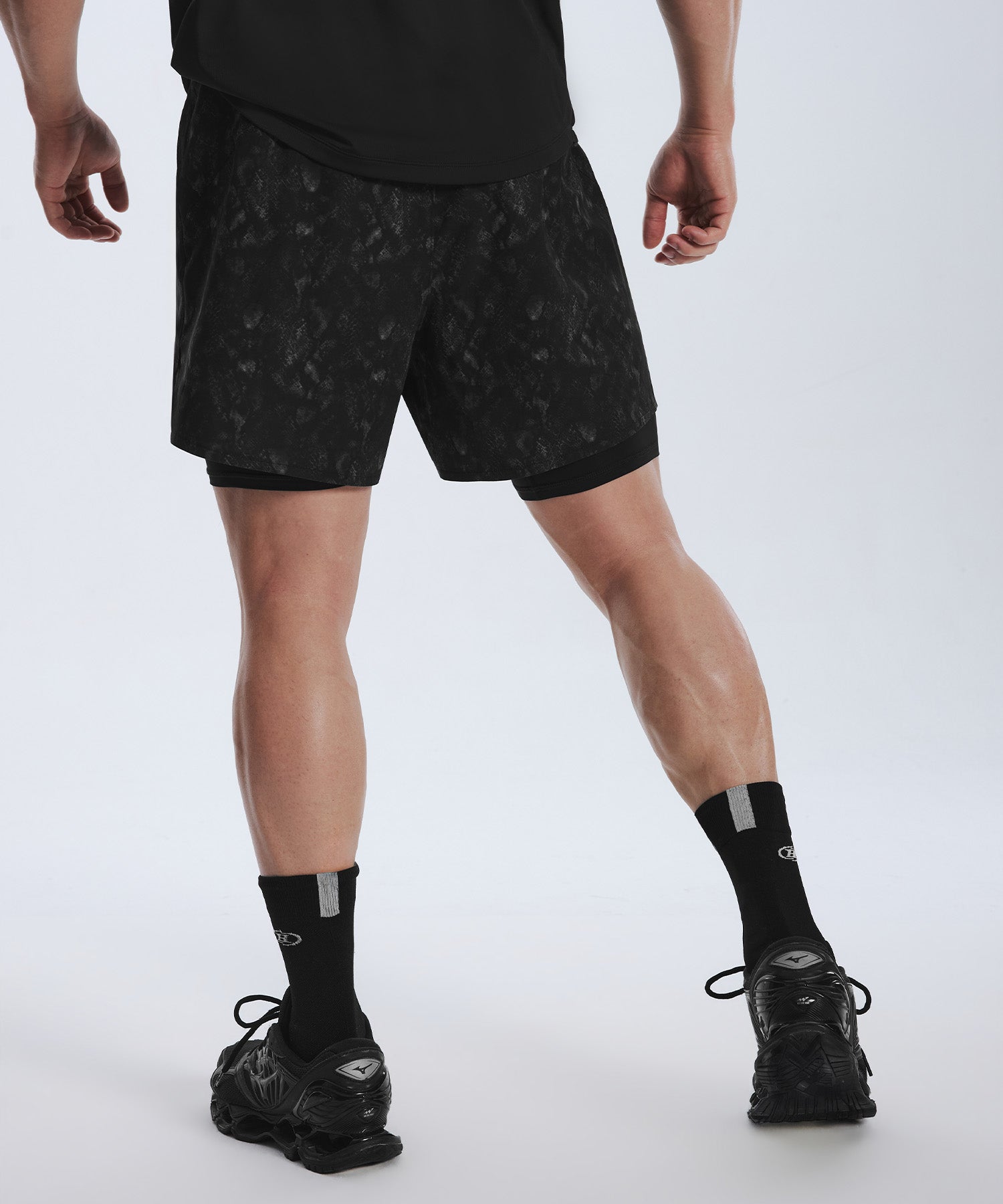 韓国限定】BRN PYTHON PATTERN 2 IN 1 SHORTS [BLACK] – BORNTOWIN