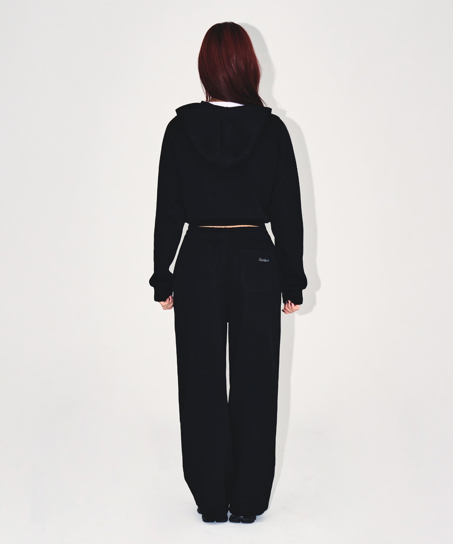 【予約販売：ご注文より1～3週間後に発送予定】W KNIT LIKE SEMI WIDE PANTS [BLACK]