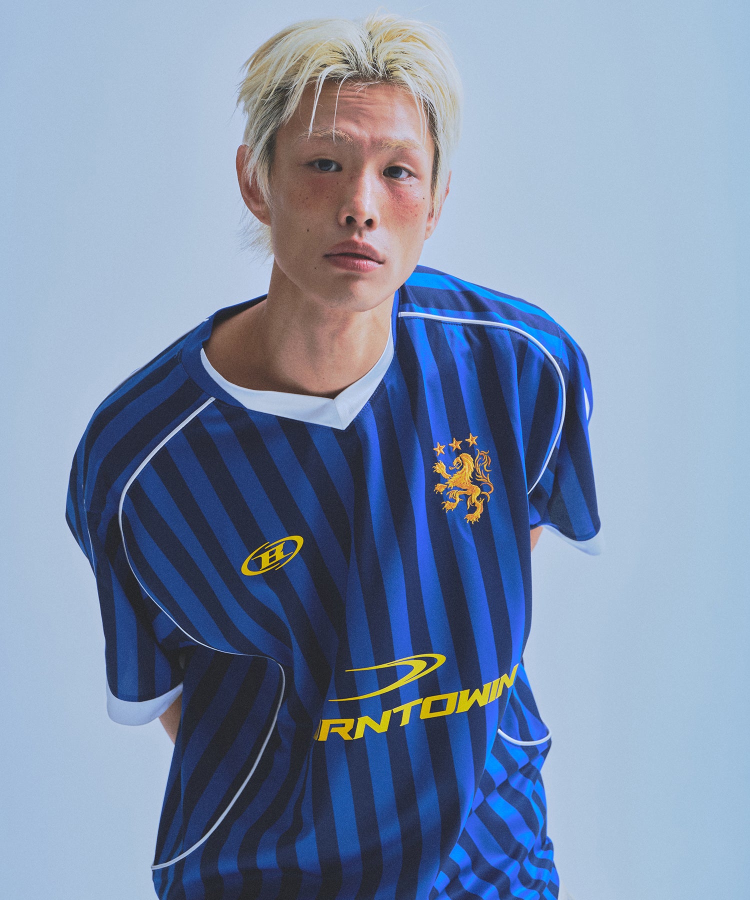 【5/30 Release】SYMBOL B SOCCER STRIPE JERSEY [BLUE]