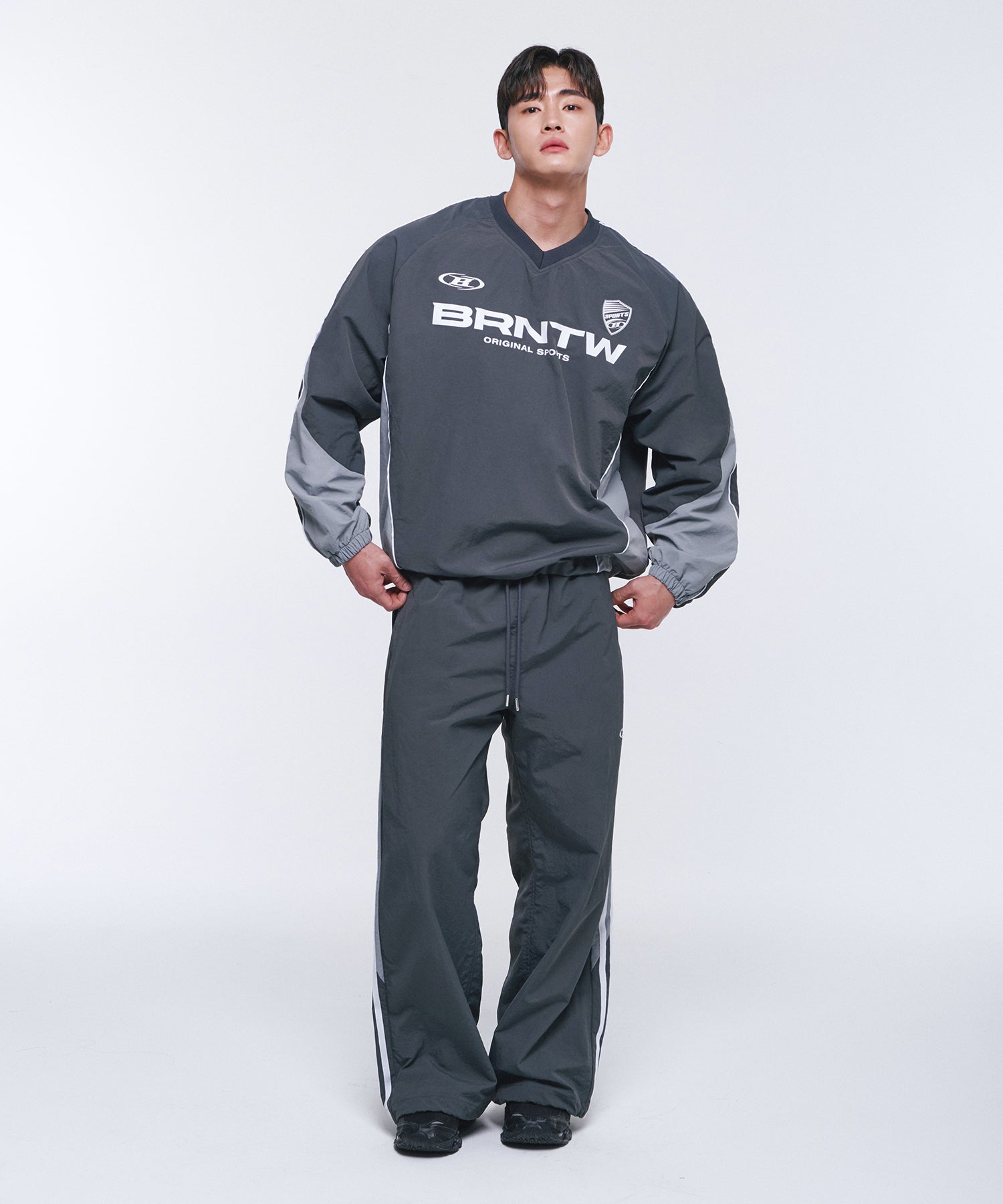 NYLON TRACK LINE WIDE PANTS [CHARCOAL]