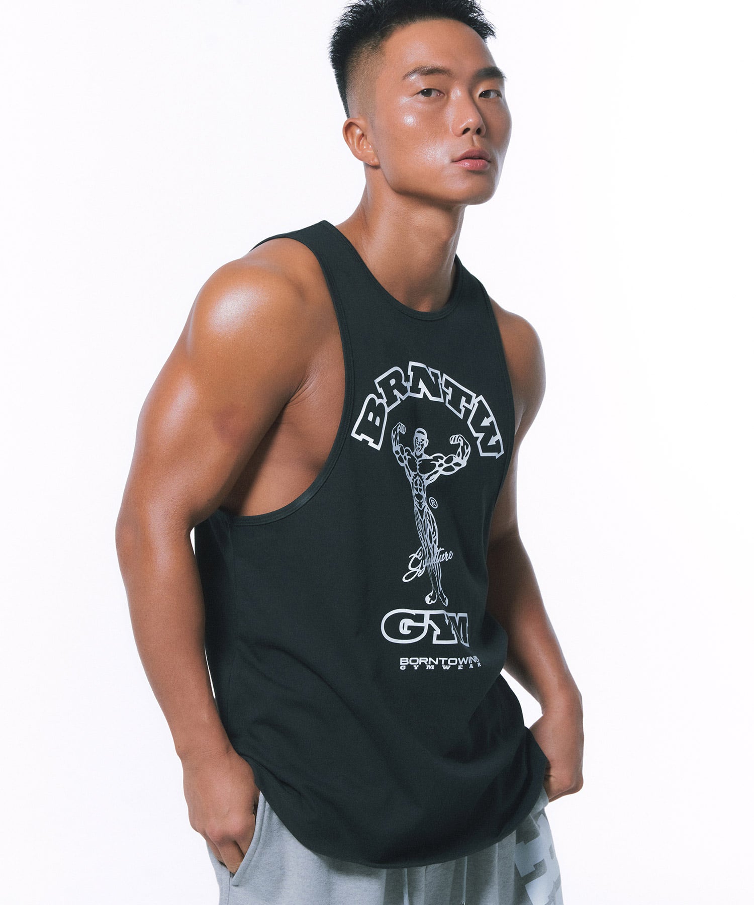 RAISEBORN NEW FIT SLEEVELESS [BLACK]