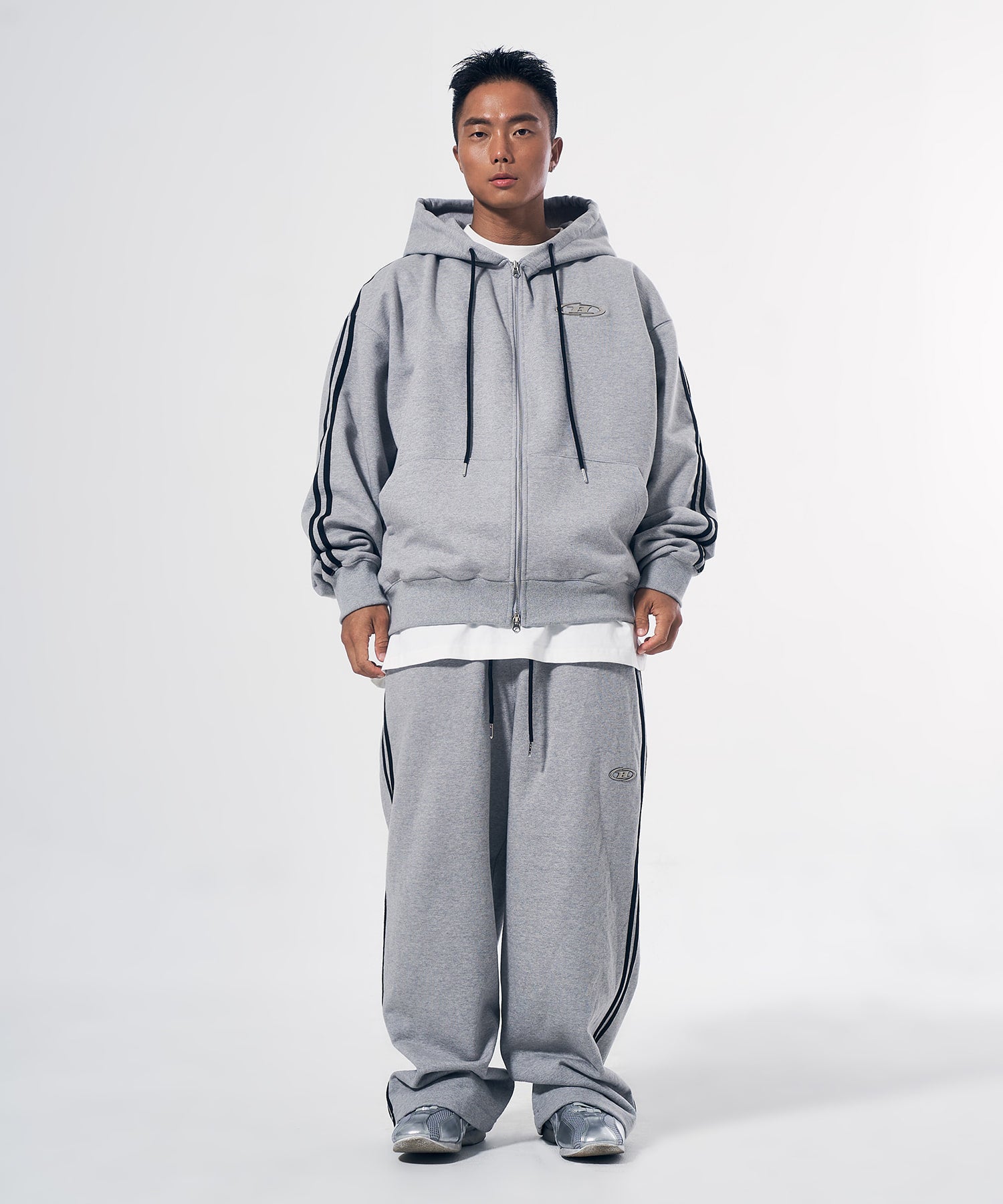 CHROME B LOGO TRACK LINE WIDE PANTS [MELANGE GREY]