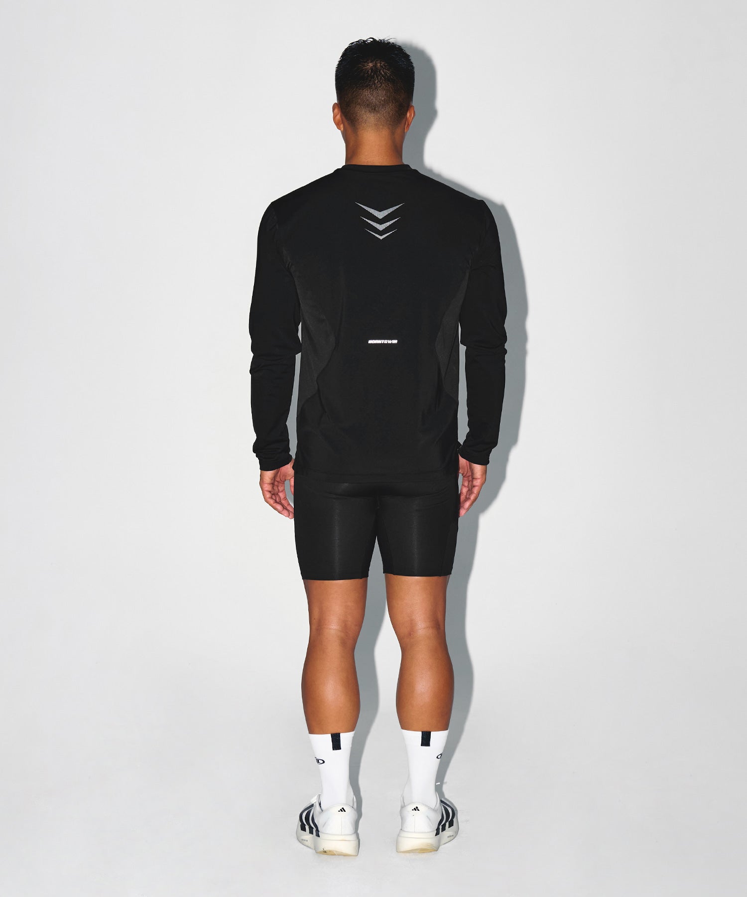 【予約販売：ご注文より1～3週間後に発送予定】BRN OUTBAND SHORT LEGGINGS [BLACK]