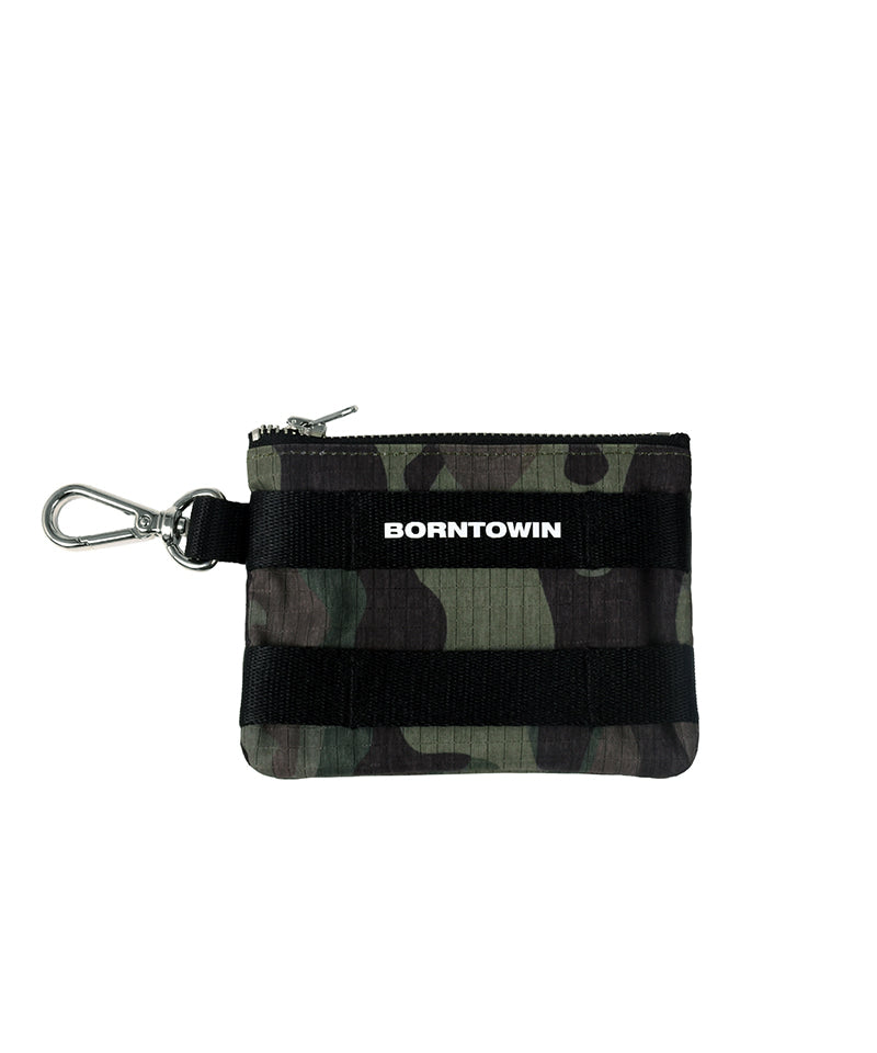 【予約販売：ご注文より1～3週間後に発送予定】SYMBOL B CARD WALLET KEYRING [CAMO]