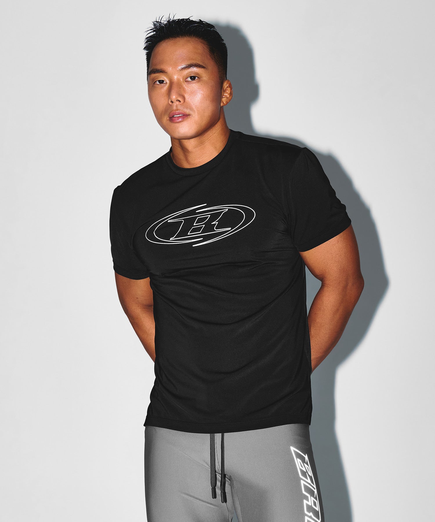 【予約販売：ご注文より1～3週間後に発送予定】STROKE B QUICK DRY T-SHIRTS [BLACK]