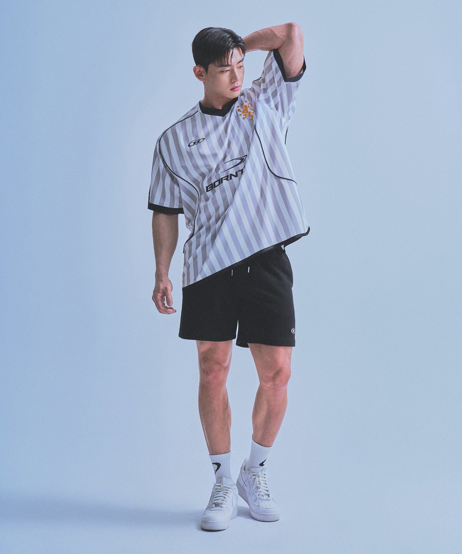 【5/30 Release】SYMBOL B SOCCER STRIPE JERSEY [WHITE]