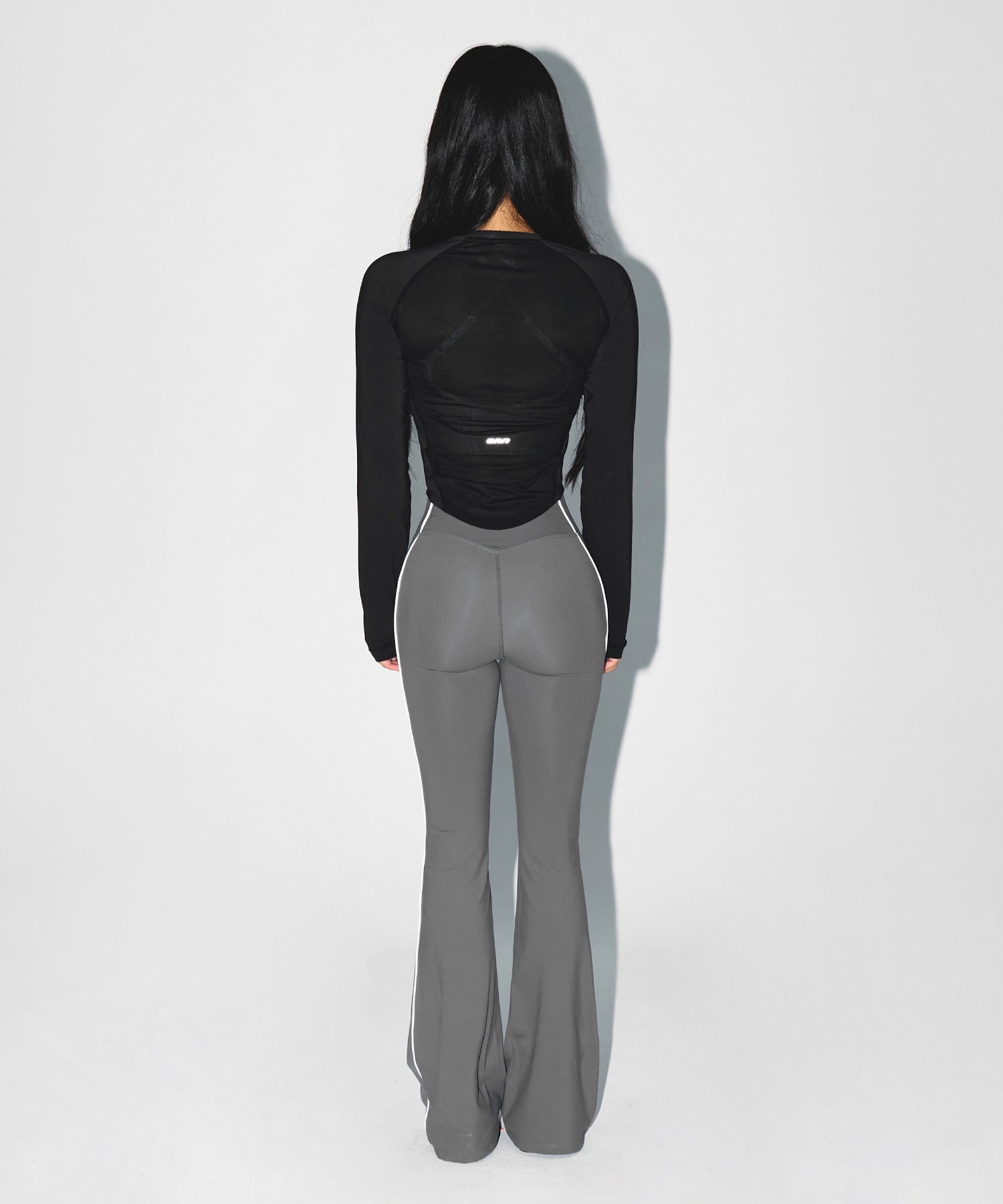 【予約販売：ご注文より1～3週間後に発送予定】W STROKE B VENTILATION LONG SLEEVE [BLACK]