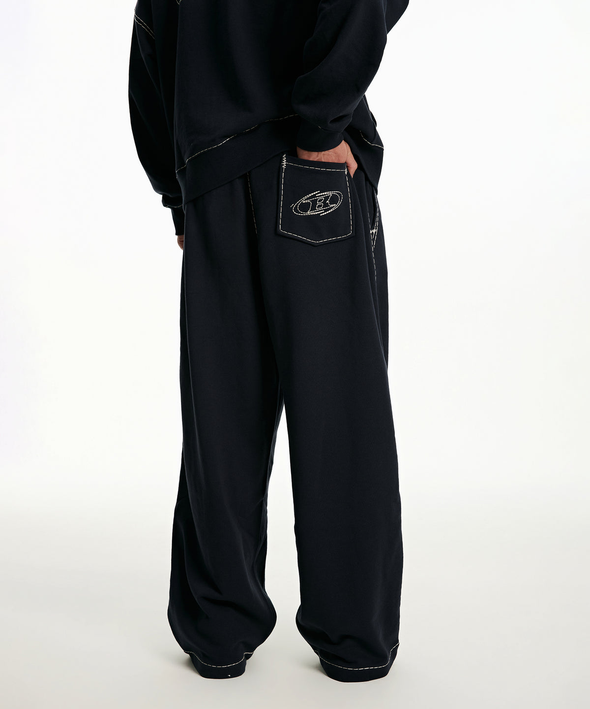 【韓国限定】CHROME B BOLD LINE SWEAT PANTS [WASHED NAVY]