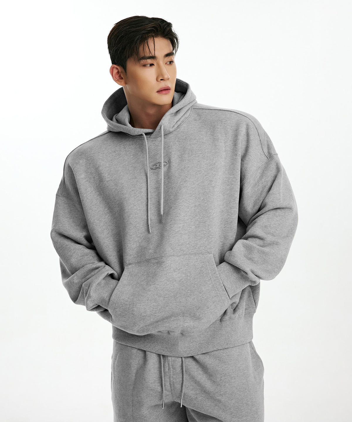 【予約販売：ご注文より1～3週間後に発送予定】CHROME B HOODIE [MELANGE GREY]