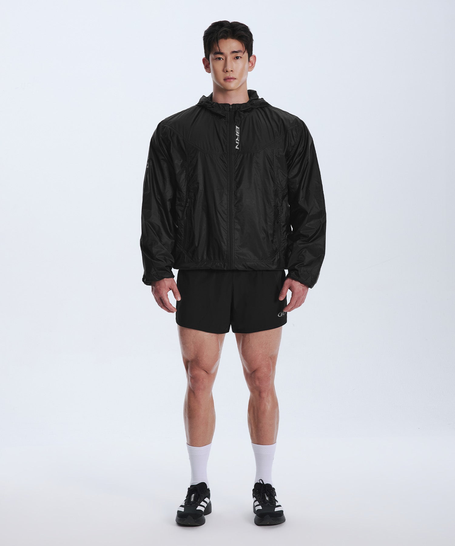 coln linear light padded windbreaker 黒 韓国限定】ULTRALIGHT NYLON WINDBREAKER [BLACK] – BORNTOWIN JAPAN