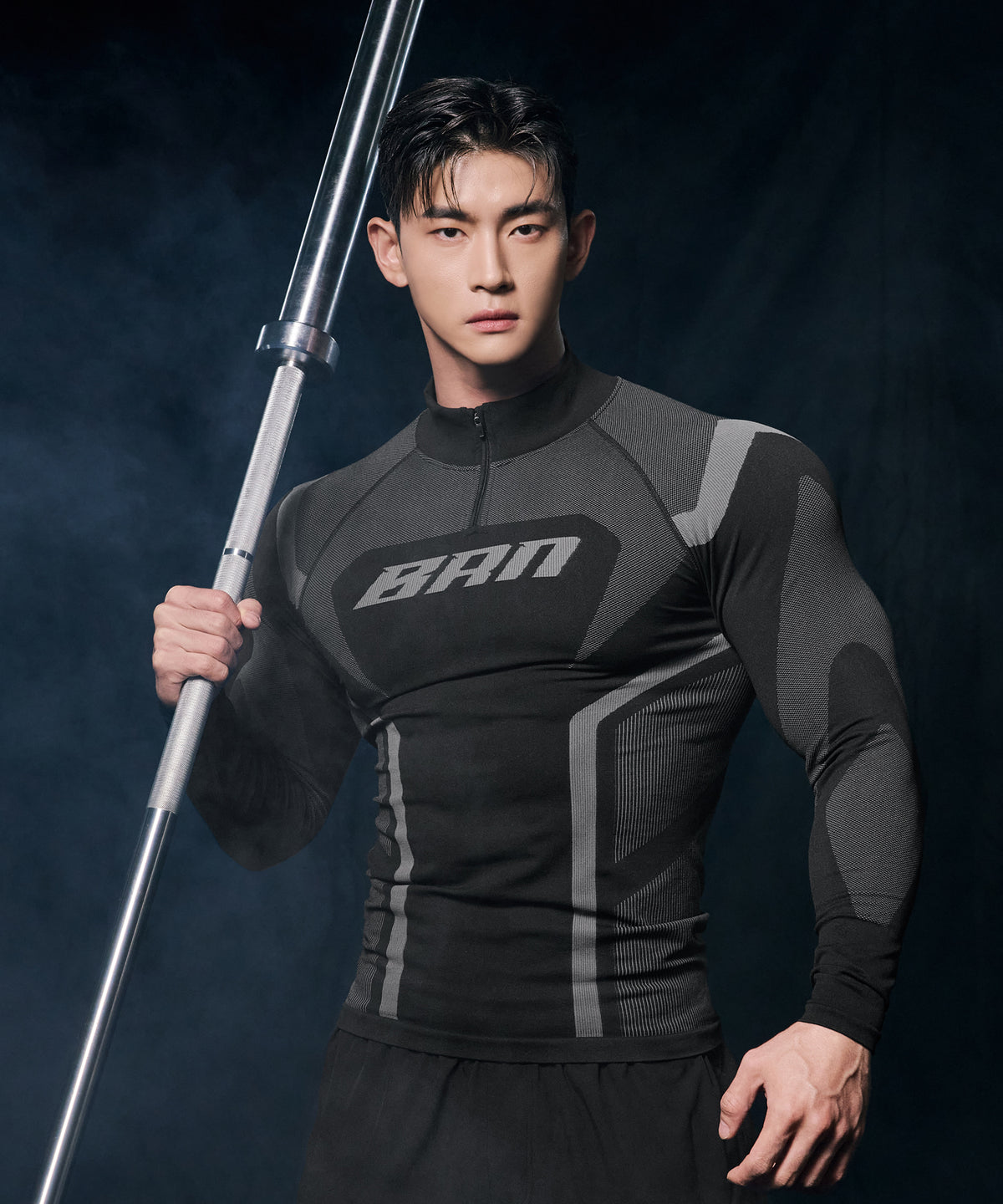 【韓国限定】BRN ECLIPSE SEAMLESS HALF ZIP-UP LONG SLEEVE [BLACK]