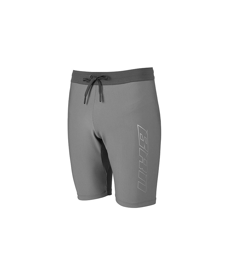 【予約販売：ご注文より1～3週間後に発送予定】BRN SIDE LOGO SHORT LEGGINGS [CHARCOAL]