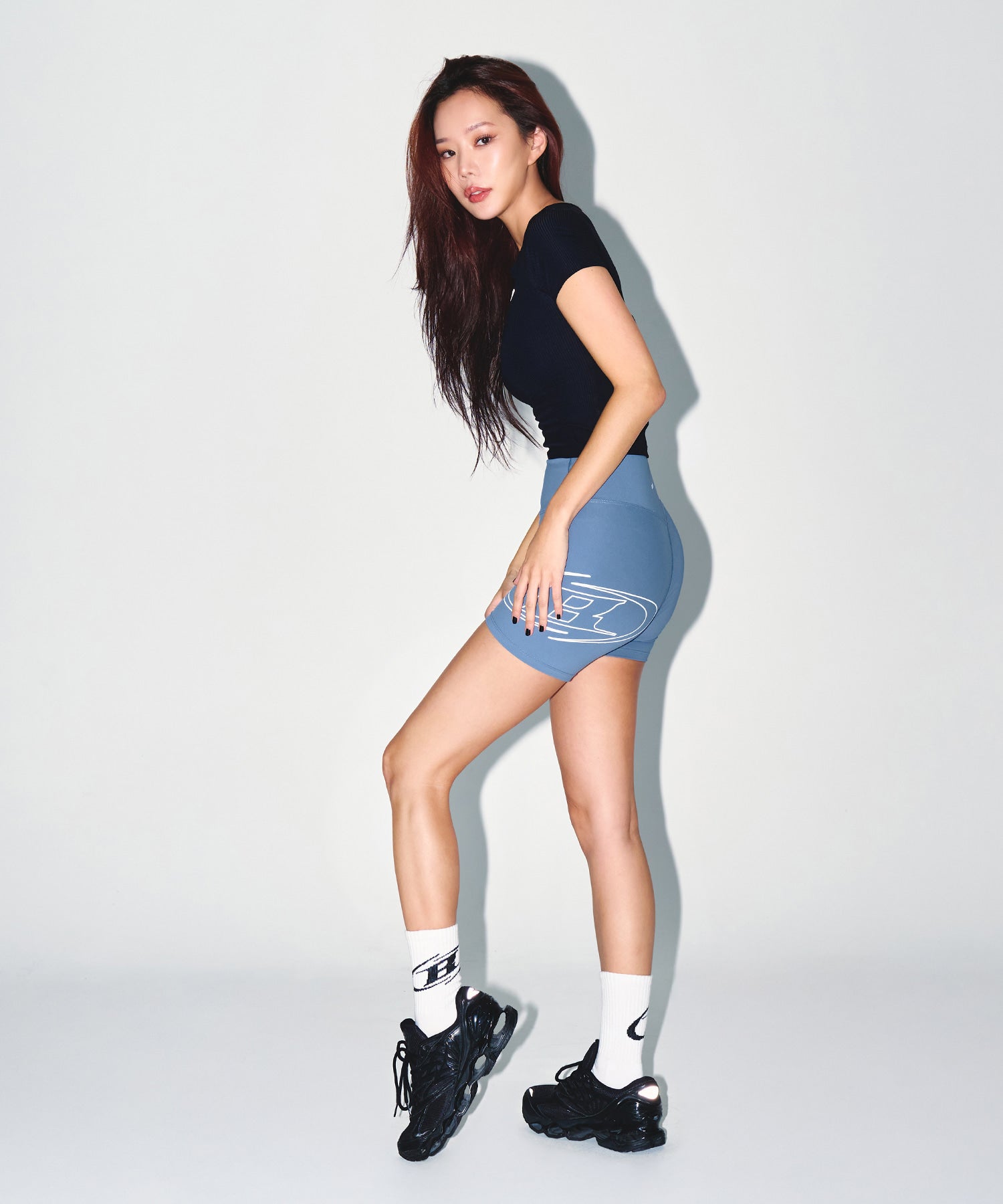 【予約販売：ご注文より1～3週間後に発送予定】W STROKE B 3.5 BIKER SHORTS [BLUE]
