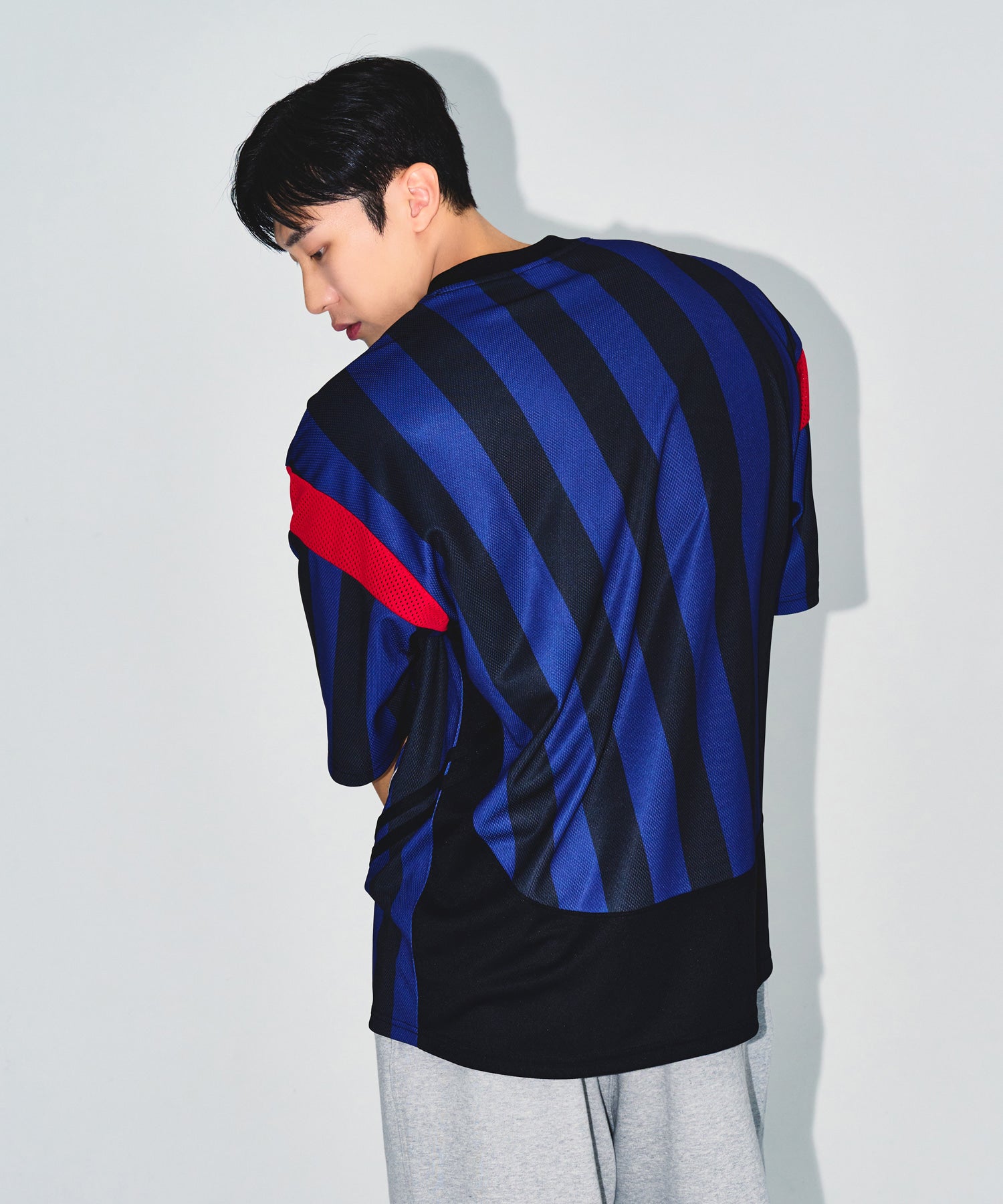 【予約販売：ご注文より1～3週間後に発送予定】09 APPLIQUE RUGBY JERSEY T-SHIRTS [BLUE]