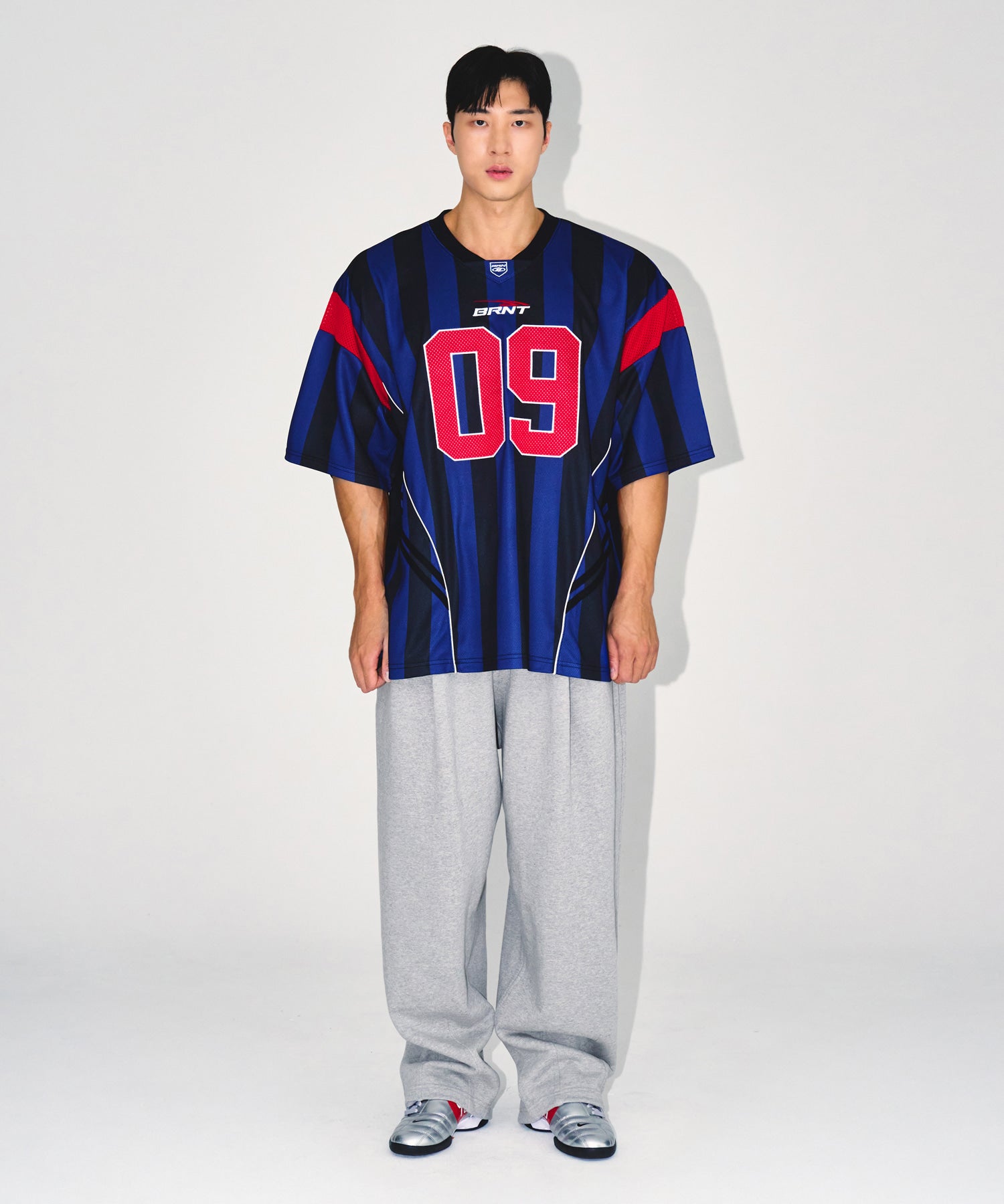 【予約販売：ご注文より1～3週間後に発送予定】09 APPLIQUE RUGBY JERSEY T-SHIRTS [BLUE]