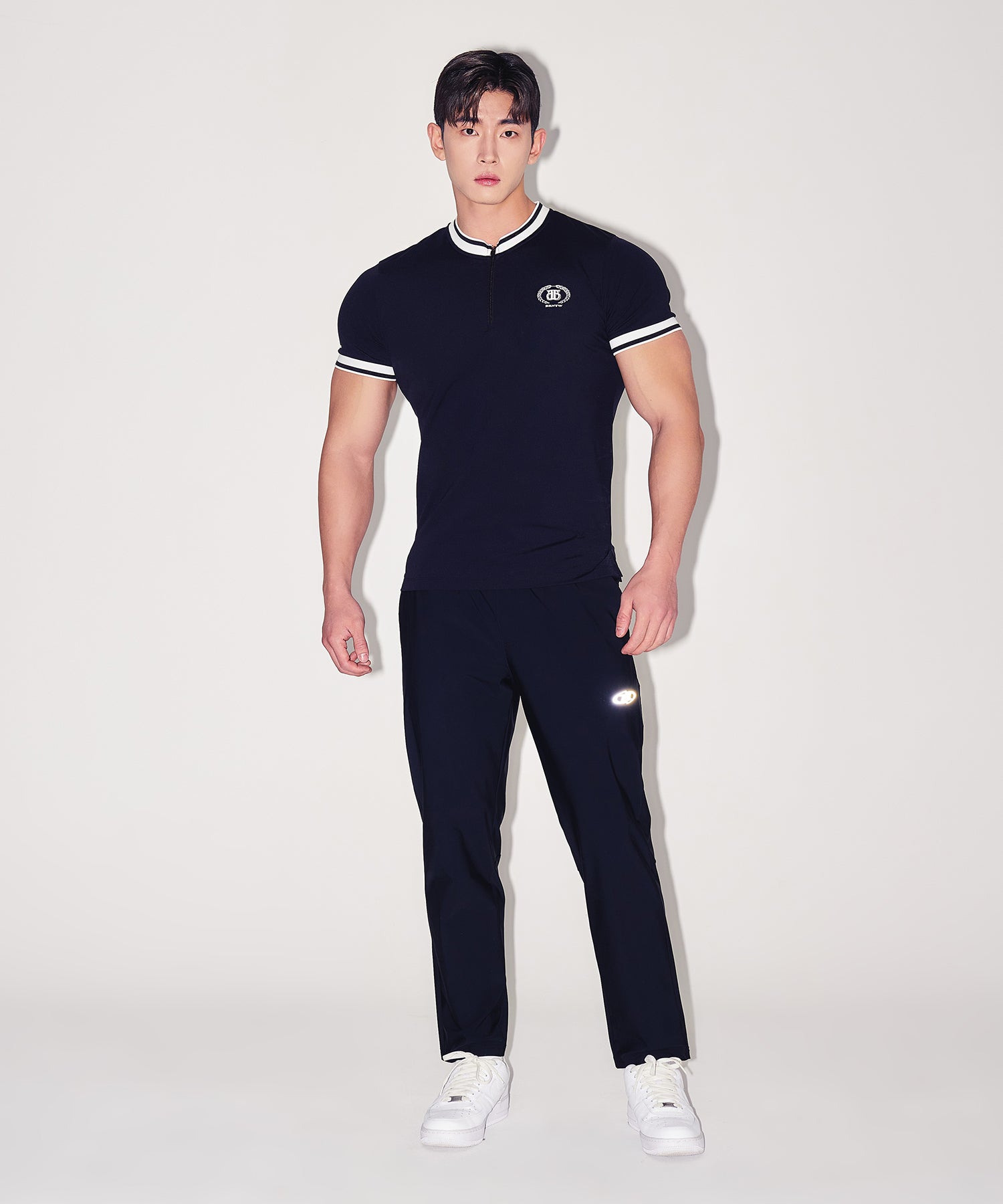 DOUBLE B EMBLEM HALF ZIP UP JERSEY [BLACK]