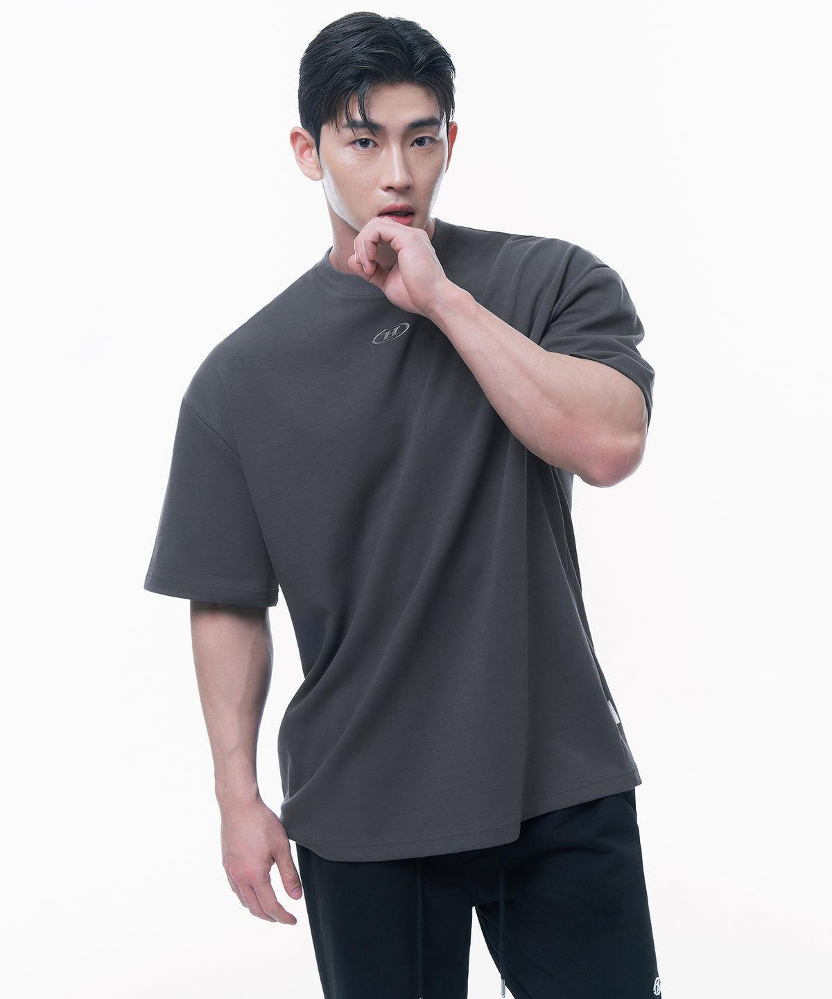 【韓国限定】SILVER B OVER FIT T-SHIRTS [CHARCOAL]