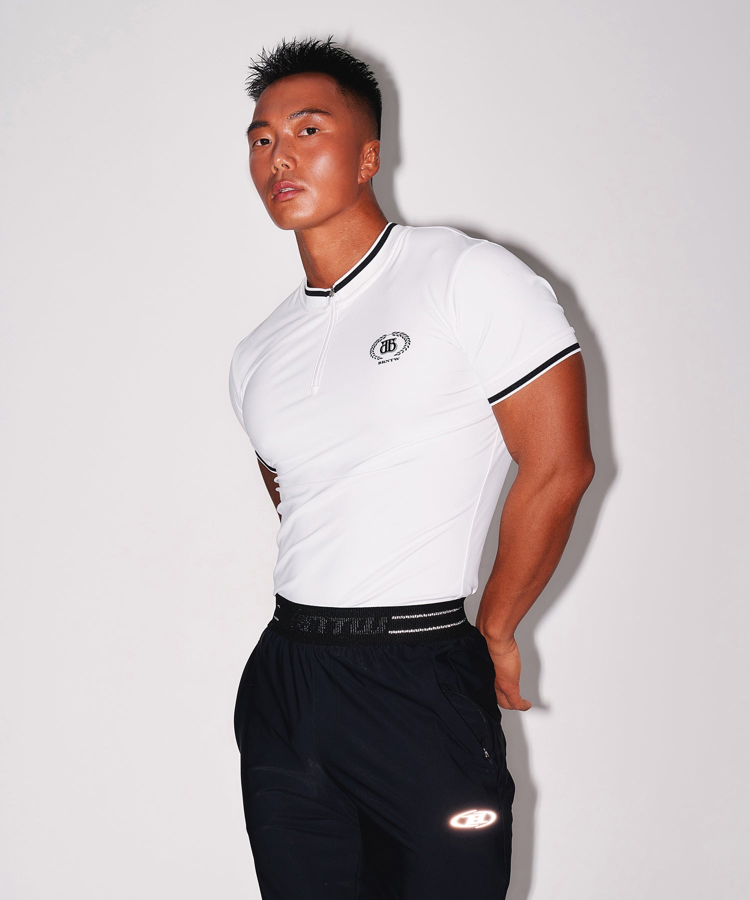 DOUBLE B EMBLEM HALF ZIP UP JERSEY [WHITE]