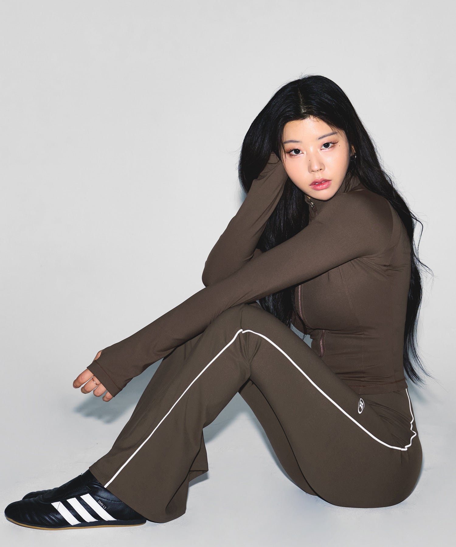 【予約販売：ご注文より1～3週間後に発送予定】W COMPRESSION FULL ZIP UP JACKET [BROWN]