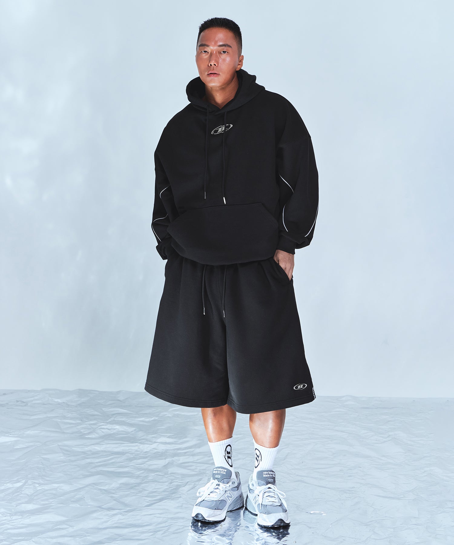 BIG CHROME REFLECTIVE LINE HOODIE [BLACK]