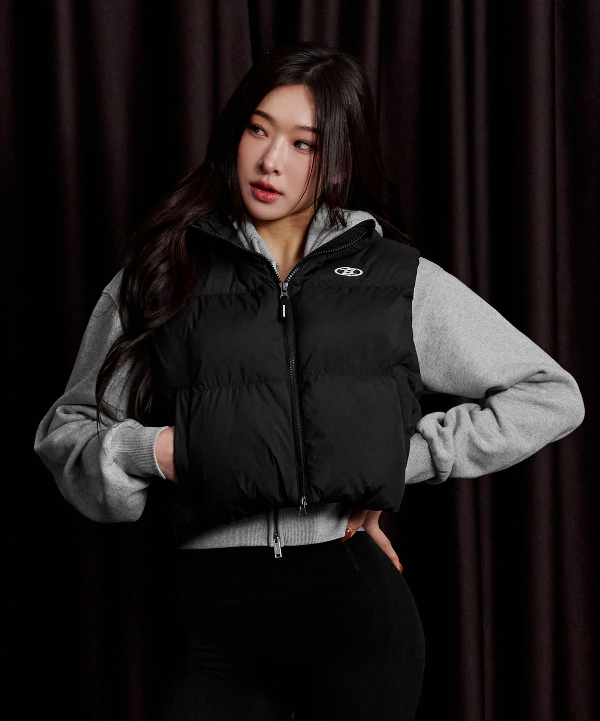 【韓国限定】W CHROME B CLOUD PADDING VEST [BLACK]