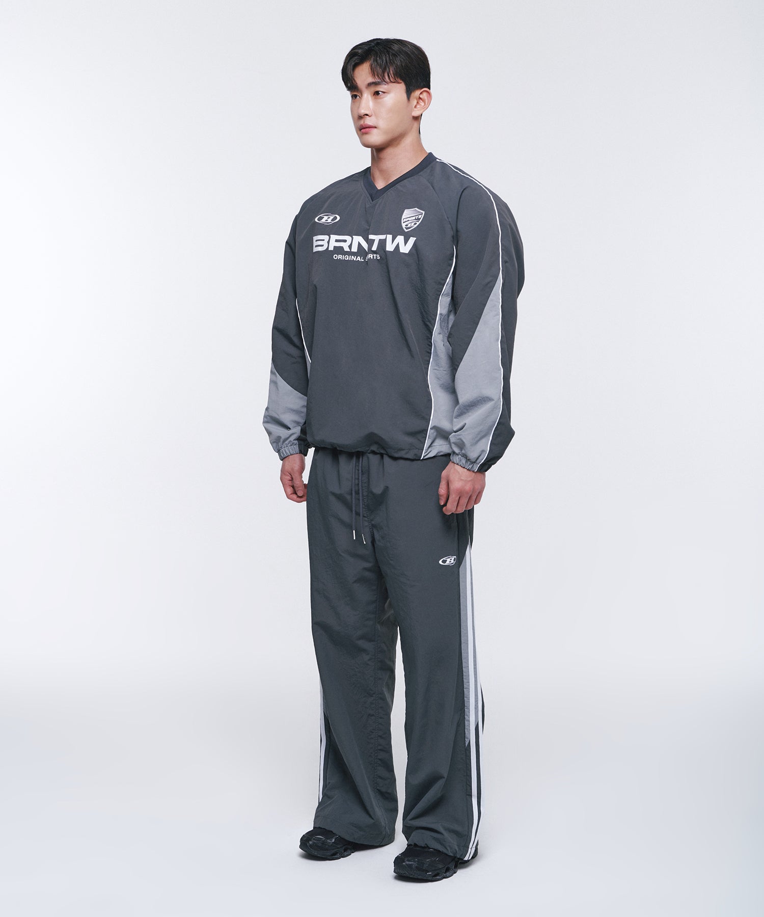 NYLON TRACK LINE WIDE PANTS [CHARCOAL]