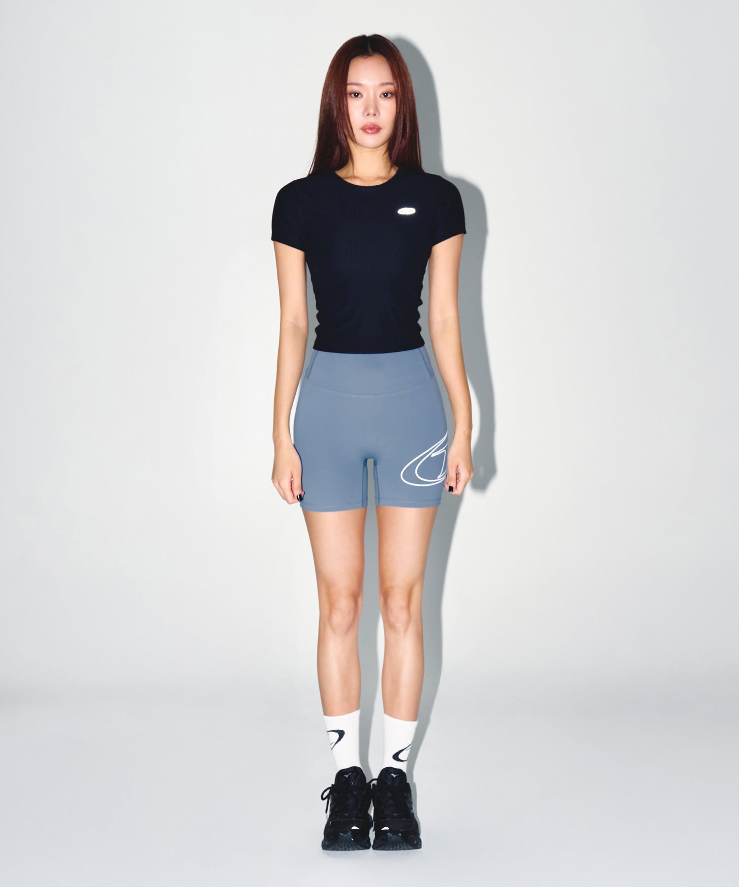【予約販売：ご注文より1～3週間後に発送予定】W FITNESS RIBBED T-SHIRTS [BLACK]