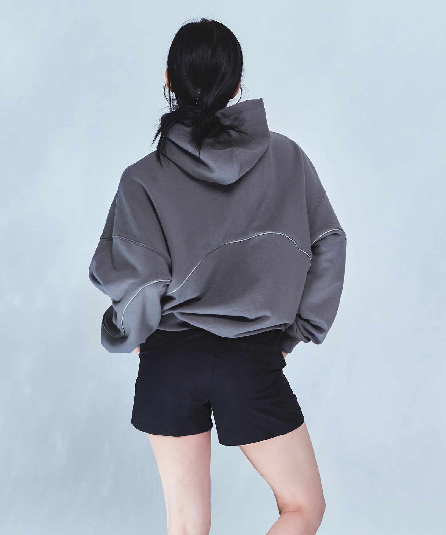 BIG CHROME REFLECTIVE LINE HOODIE [CHARCOAL]