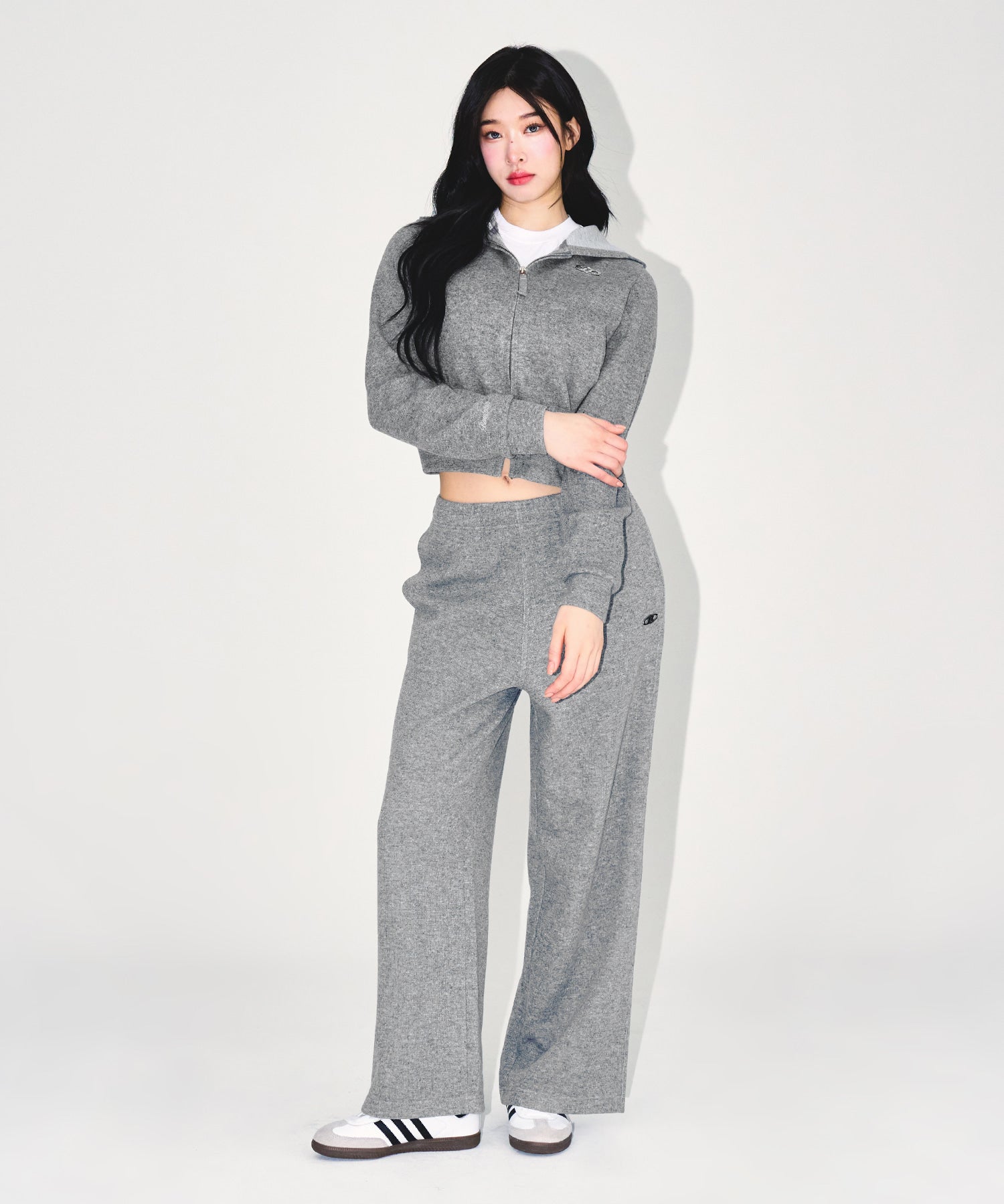 【予約販売：ご注文より1～3週間後に発送予定】W KNIT LIKE SEMI WIDE PANTS [MELANGE GREY]