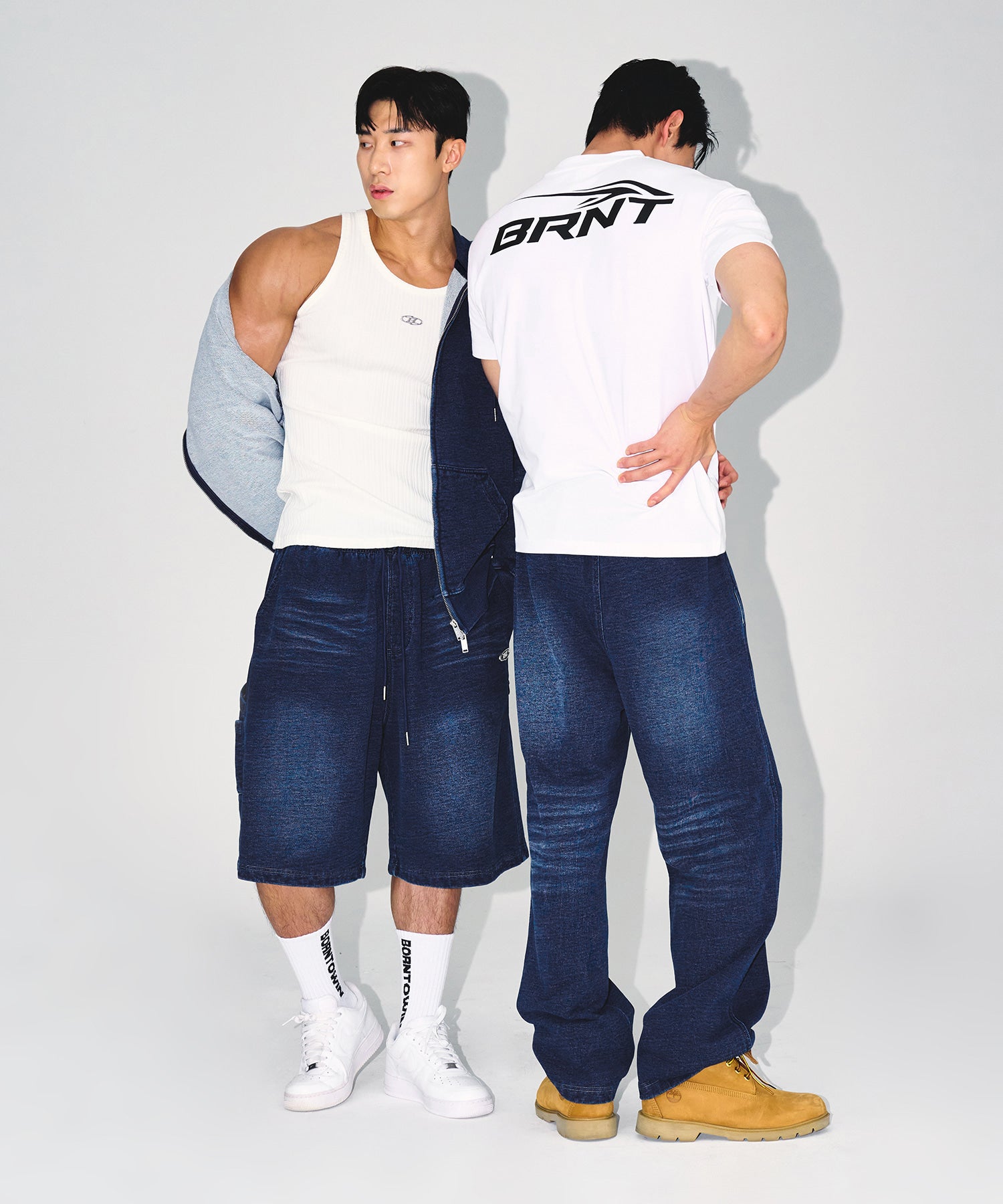 【予約販売：ご注文より1～3週間後に発送予定】DENIM LIKE SWEAT PANTS [MID DENIM]