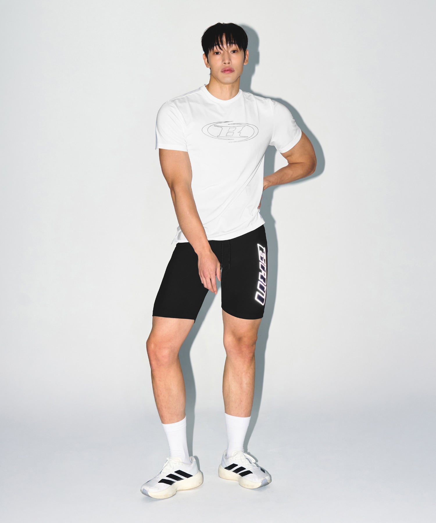 【予約販売：ご注文より1～3週間後に発送予定】STROKE B QUICK DRY T-SHIRTS [WHITE]