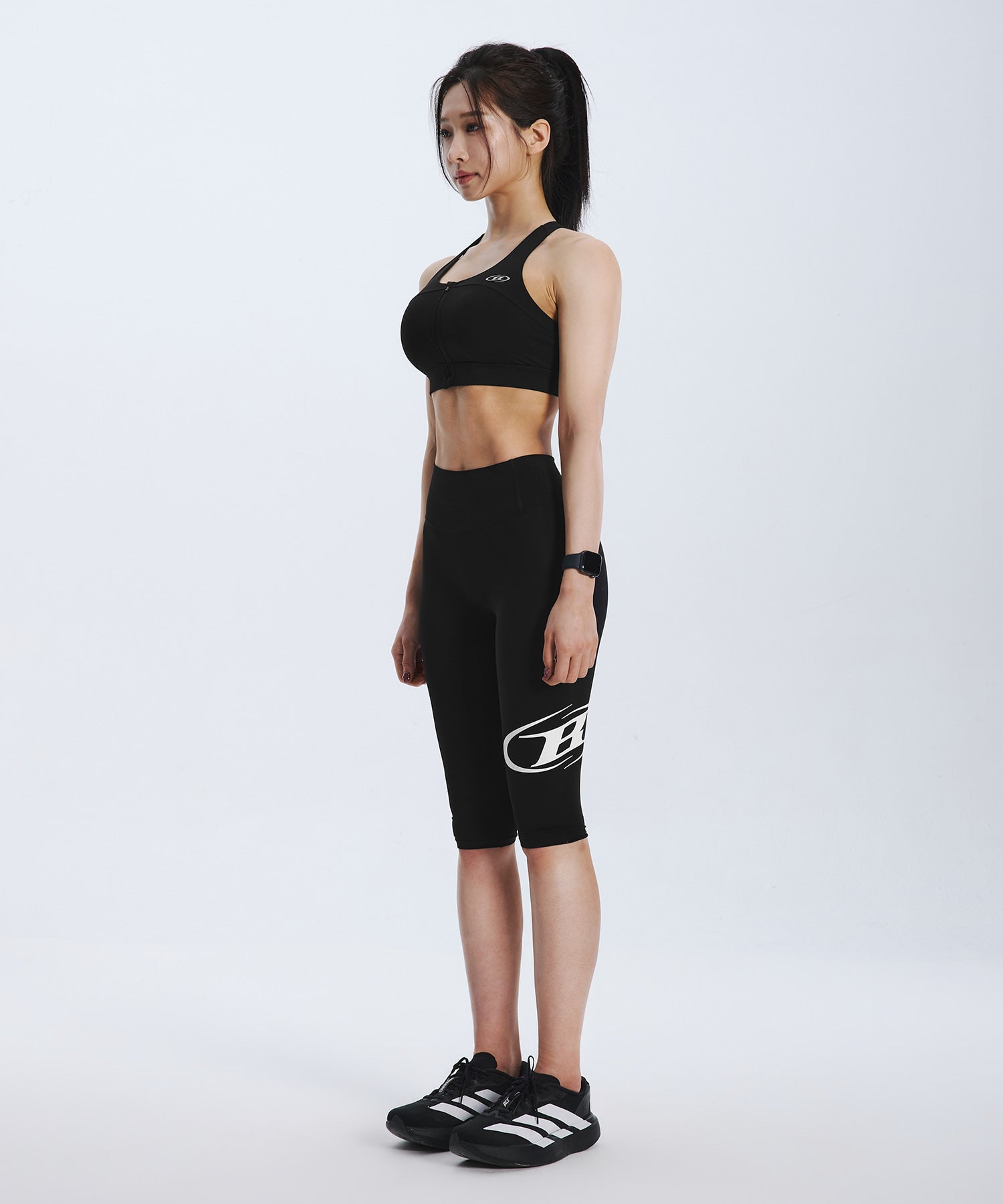 韓国限定】W BRN FRONT ZIP BRA TOP [BLACK] – BORNTOWIN JAPAN EC-shop