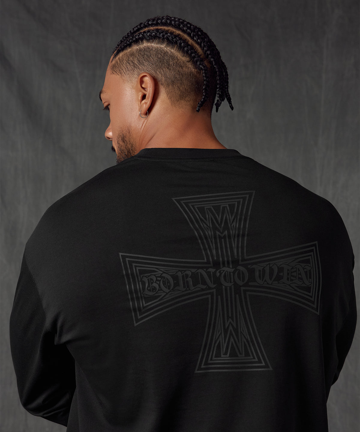 【韓国限定】GOTHIC CROSS LONG SLEEVE [BLACK]