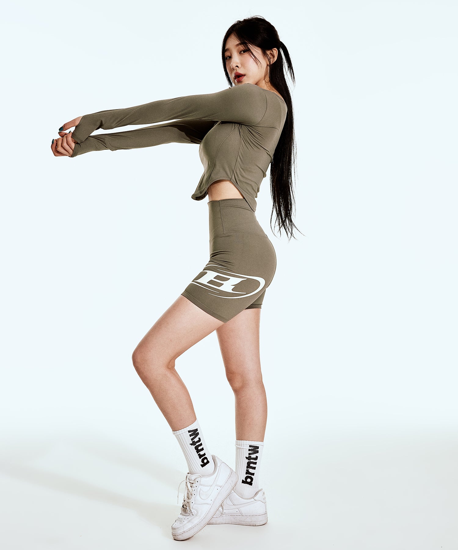 B-BUCKLE CUTOUT LONG SLEEVE [KHAKI]