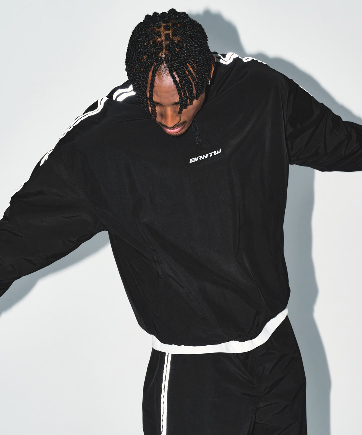 【韓国限定】REFLECTIVE LINE BIG SYMBOL ANORAK JACKET [BLACK]