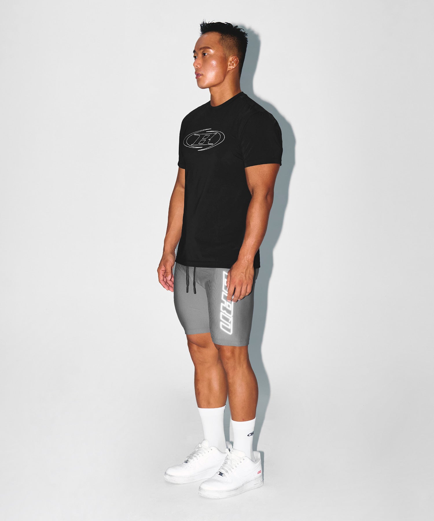 【予約販売：ご注文より1～3週間後に発送予定】STROKE B QUICK DRY T-SHIRTS [BLACK]