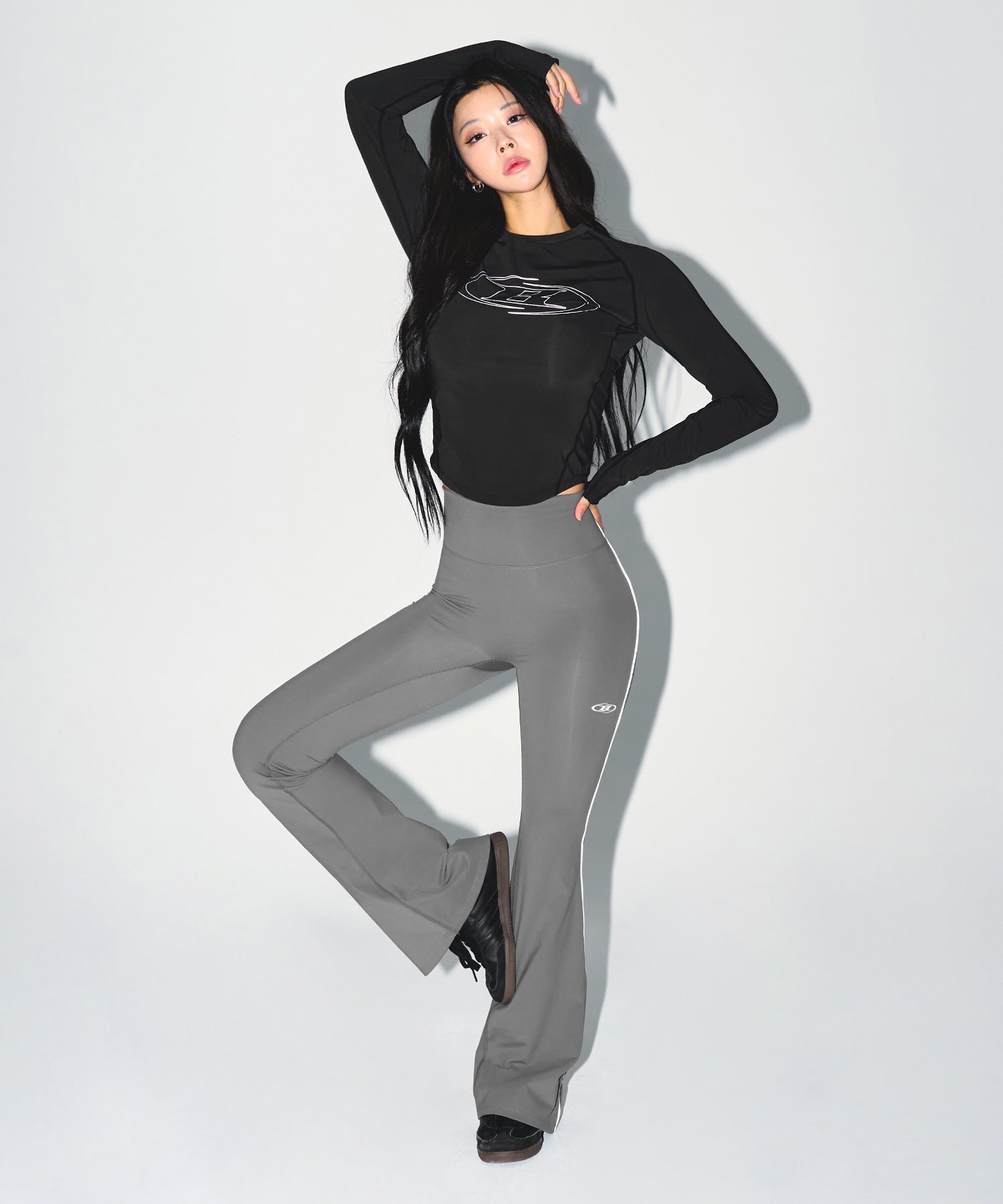 【予約販売：ご注文より1～3週間後に発送予定】W STROKE B VENTILATION LONG SLEEVE [BLACK]
