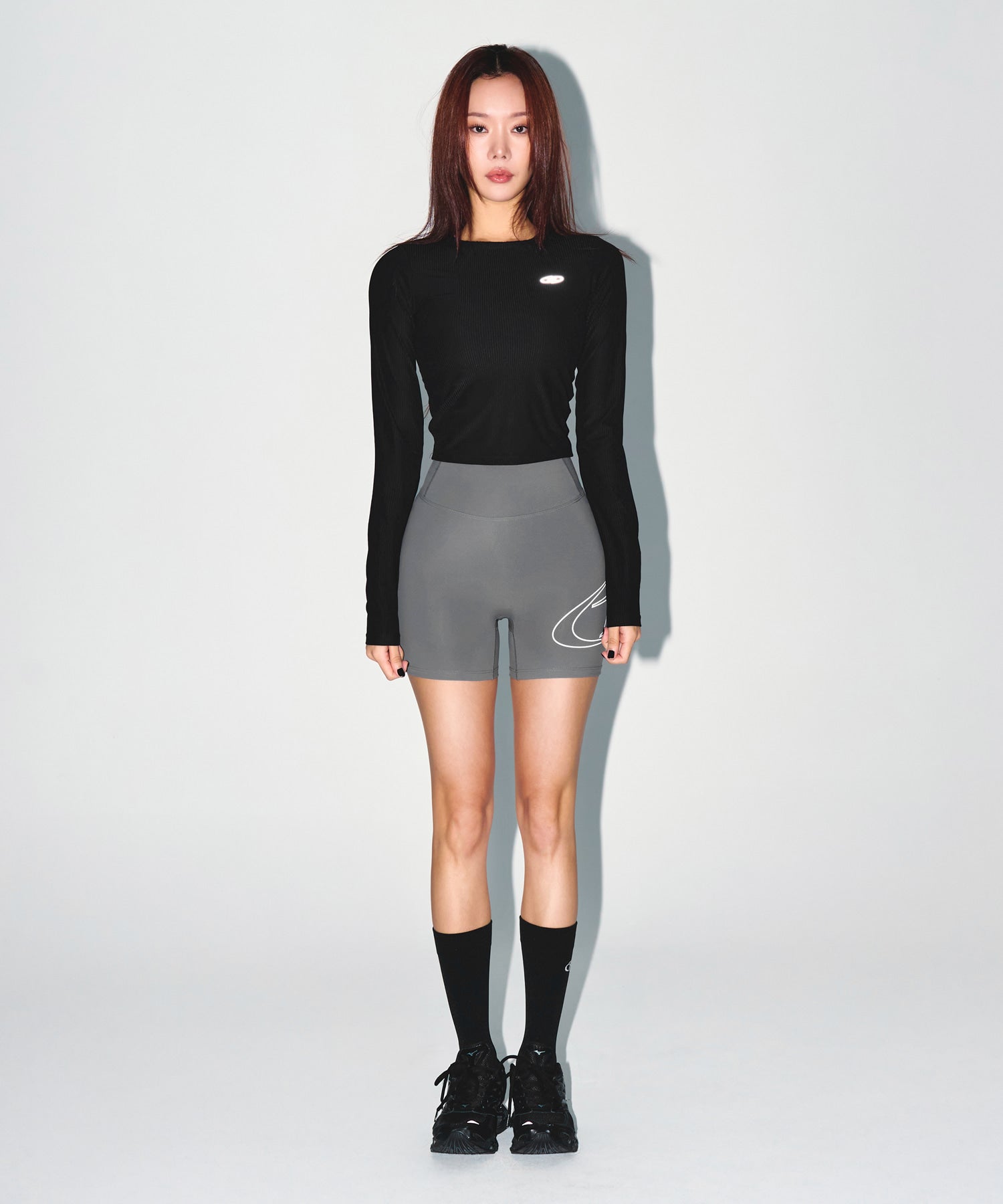 【予約販売：ご注文より1～3週間後に発送予定】W FITNESS RIBBED LONG SLEEVE [BLACK]