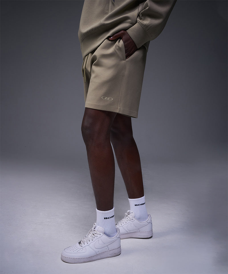 【韓国限定】SYMBOL B TECH SHORTS [BEIGE]
