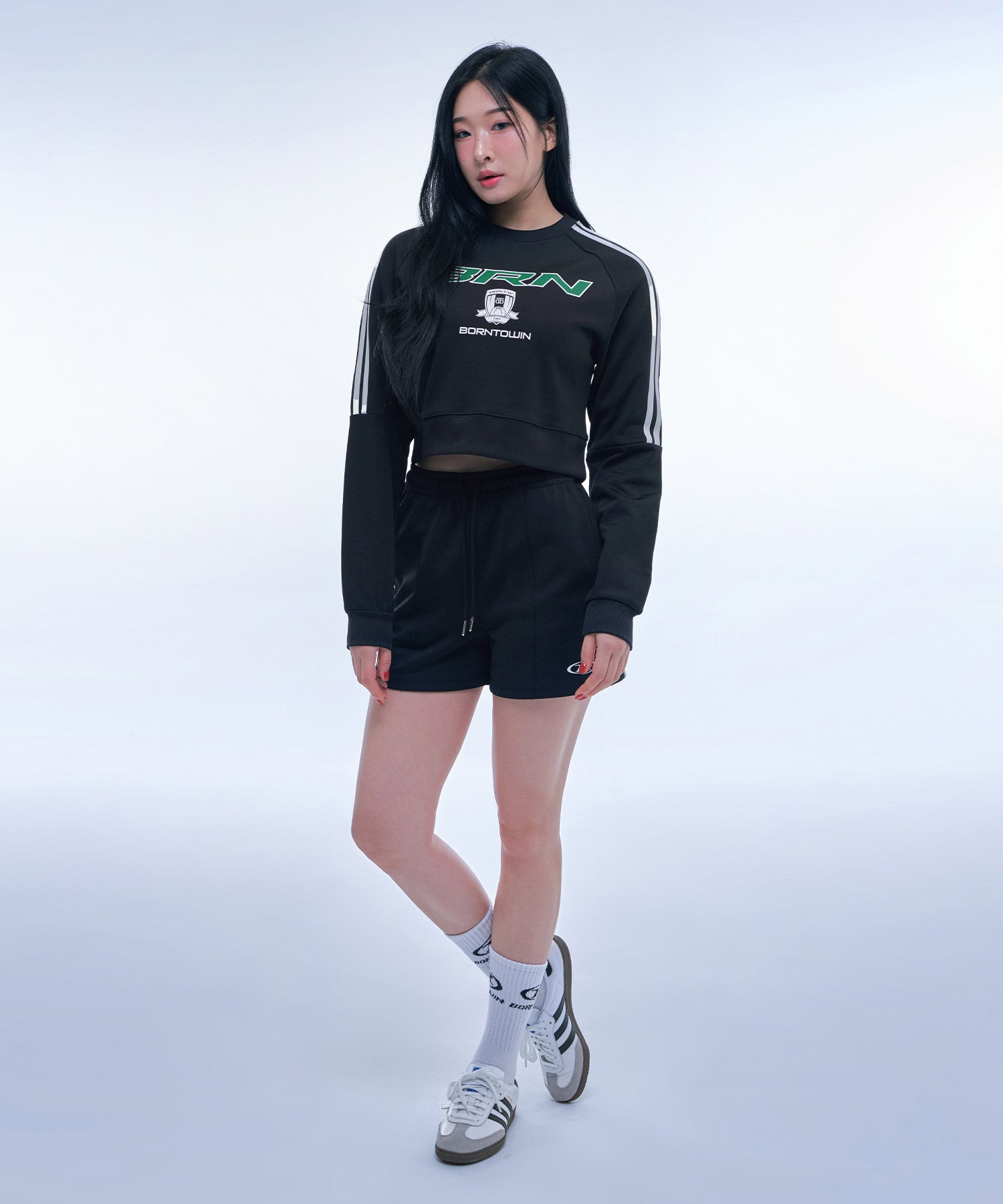 BRN TRACK LINE JERSEY CROP SWEATSHIRTS [BLACK]