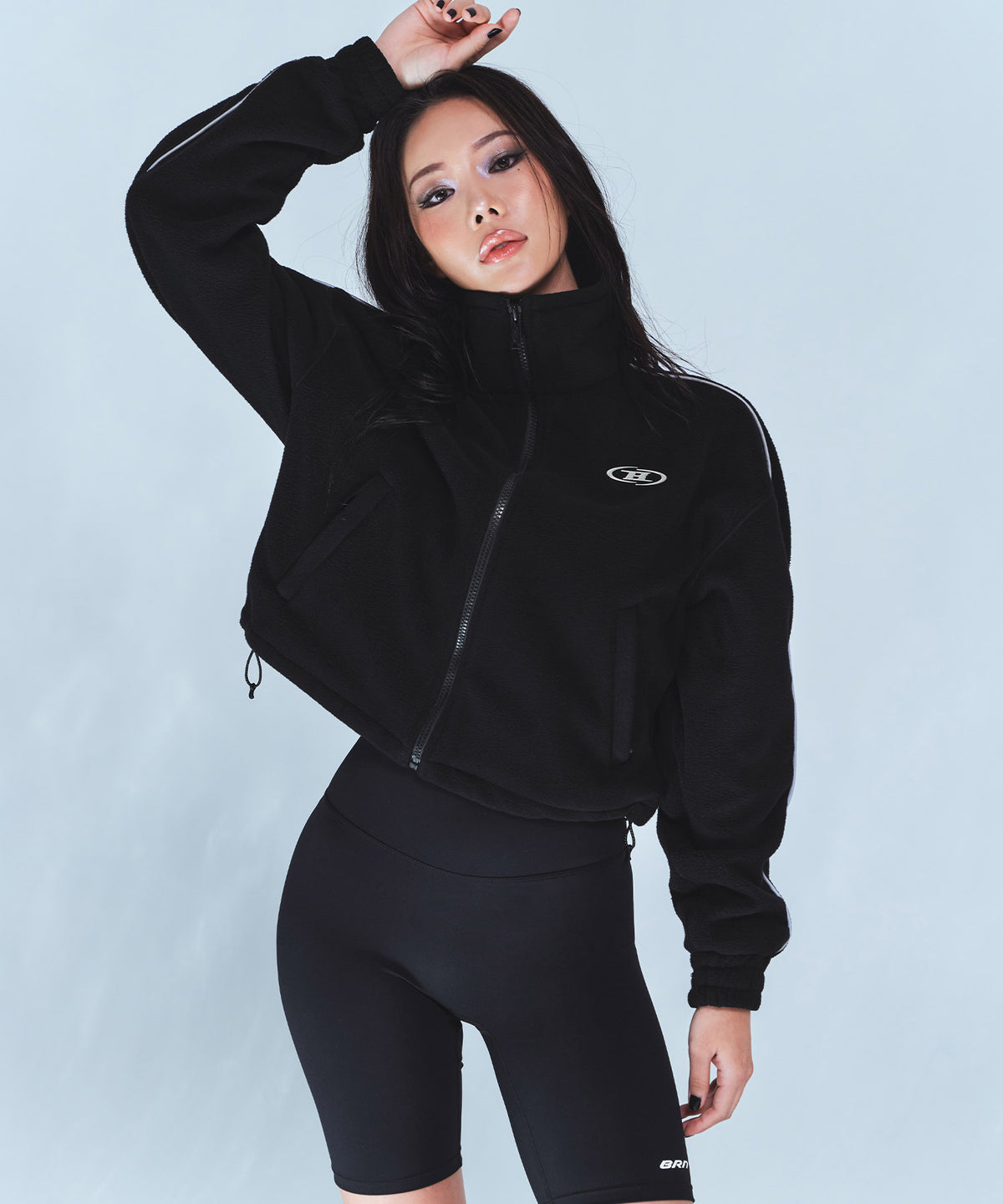 CHROME B FLEECE CROP JACKET [BLACK]