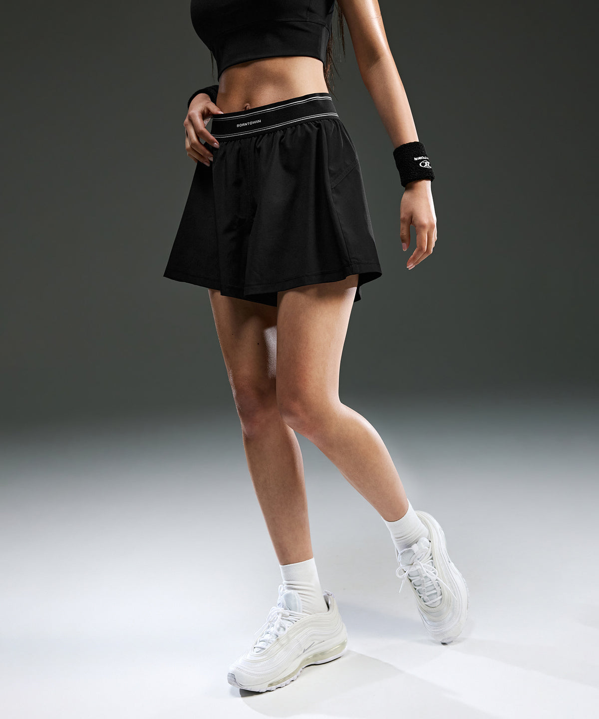 W DOUBLE LINE BAND FLARE SHORTS [BLACK]