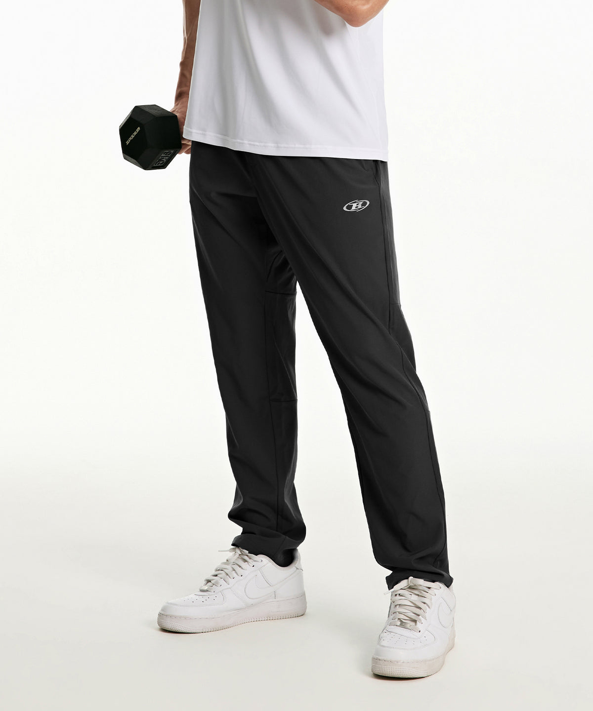 【韓国限定】SYMBOL B STRENGTH JOGGER PANTS [CHARCOAL]