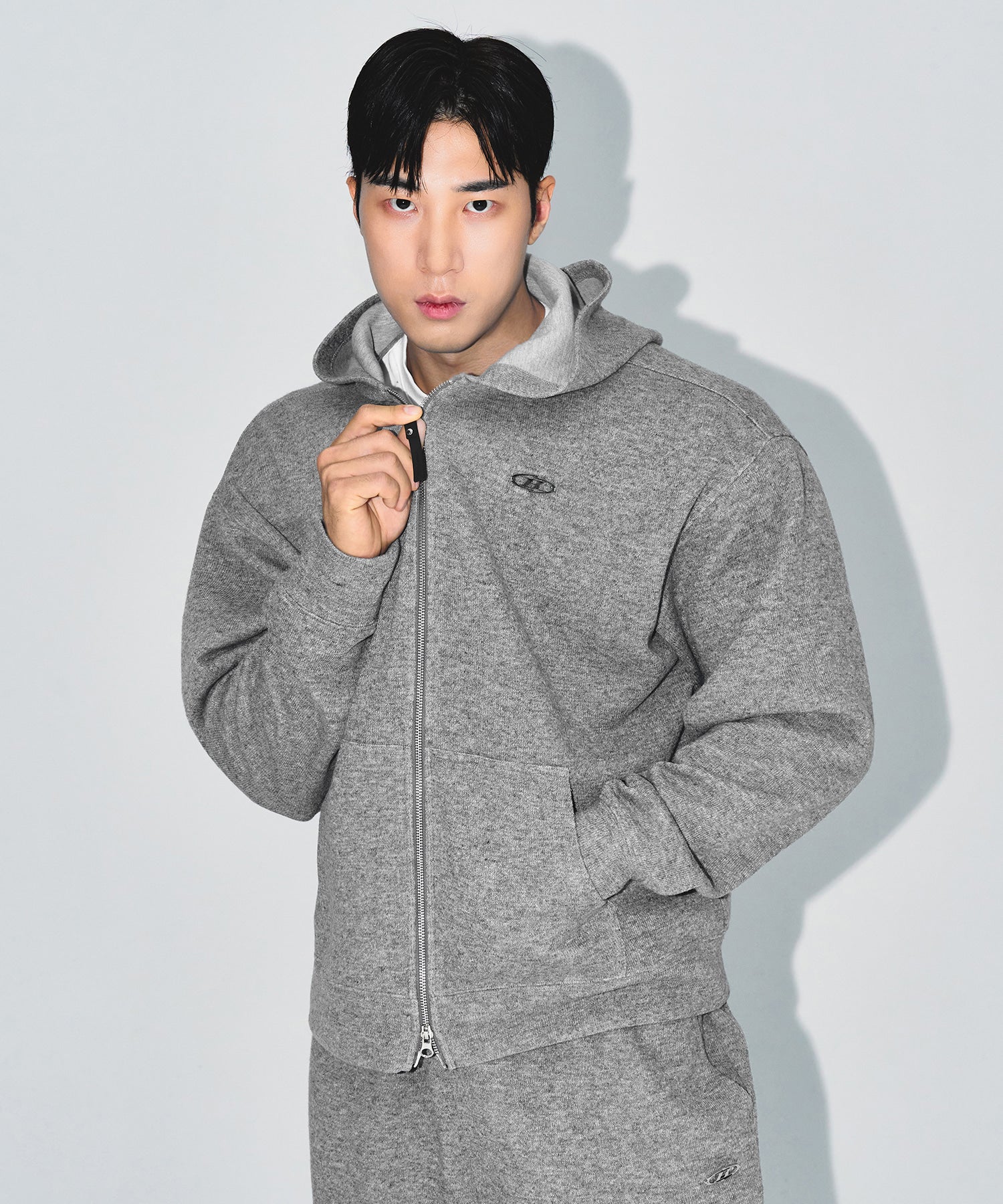【予約販売：ご注文より1～3週間後に発送予定】KNIT LIKE HOODIE ZIP UP [MELANGE GREY]