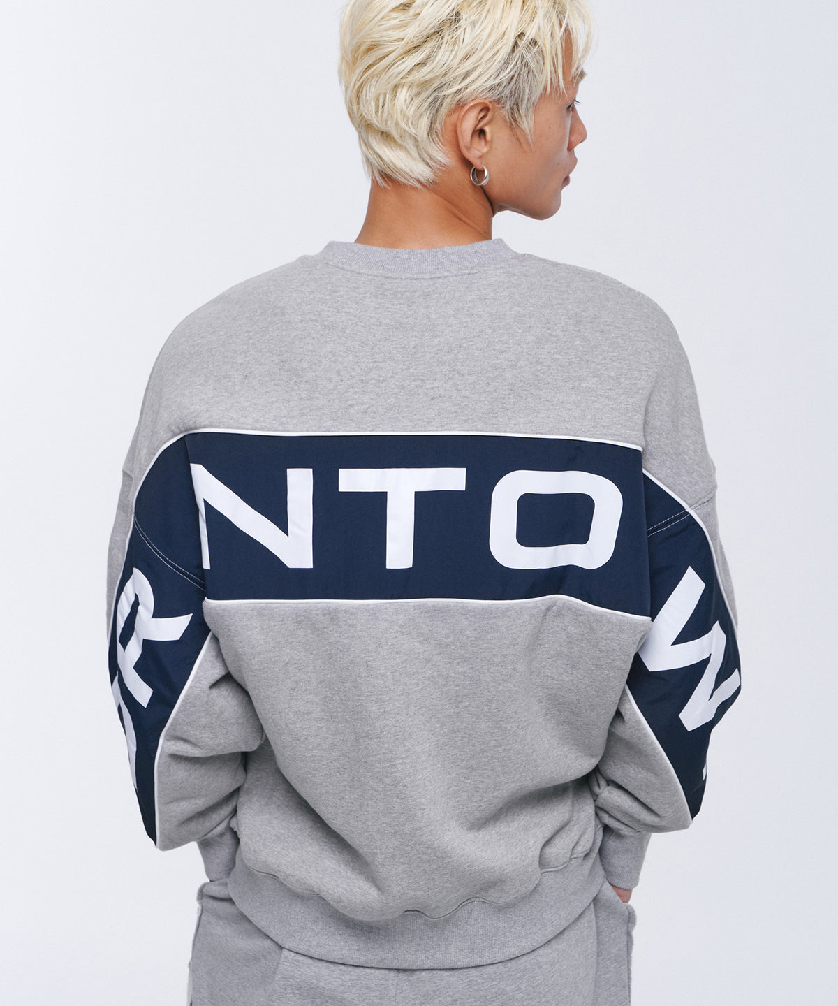 NYLON MIX BOLD SWEATSHIRTS [GREY]