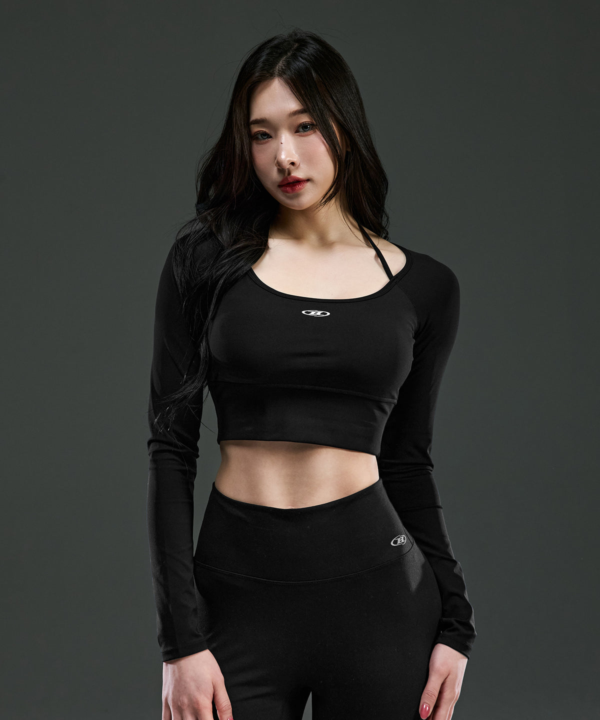 【予約販売：ご注文より1～3週間後に発送予定】W LAYERED STRAP LONG SLEEVE [BLACK]