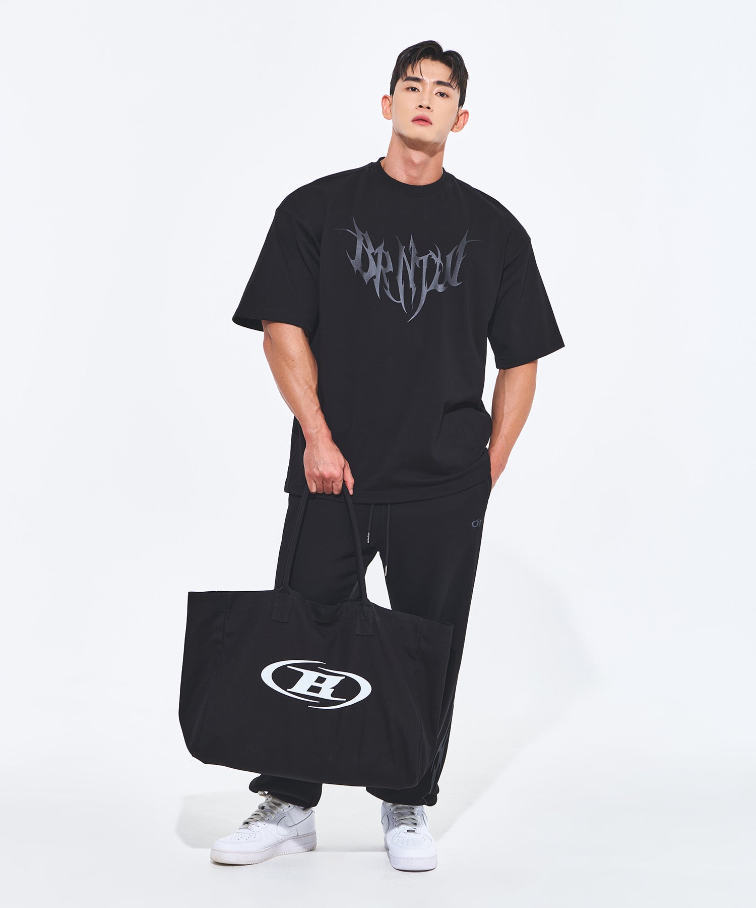 SYMBOL B LOGO SHOPPER BAG [BLACK]