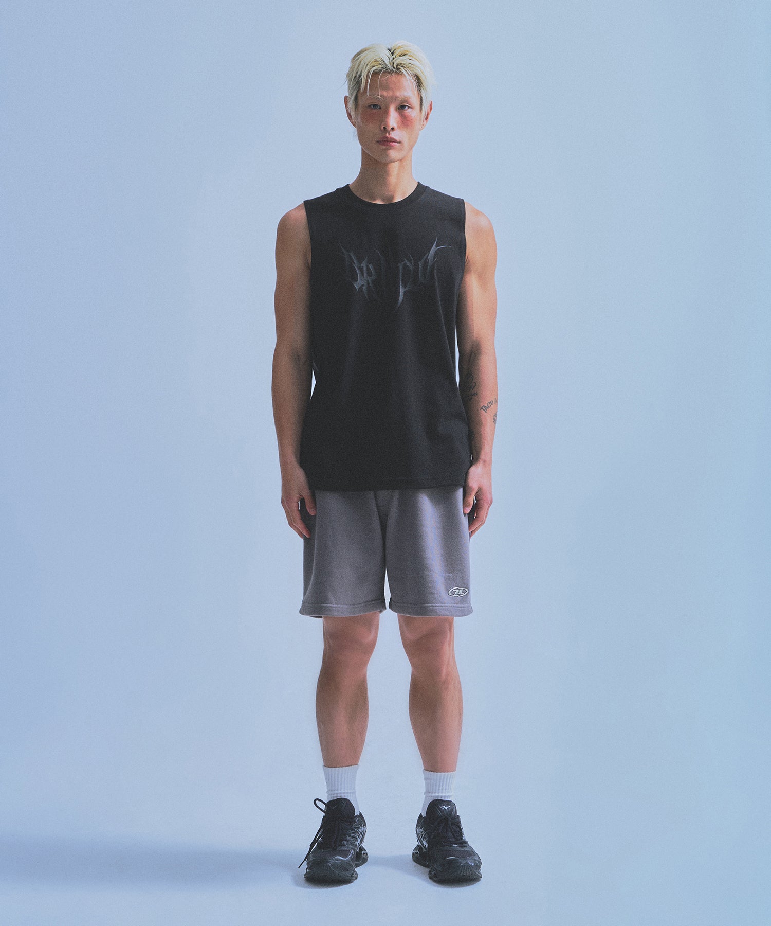 【5/9 release】TRIBAL COMFORT FIT SLEEVLESS [BLACK]