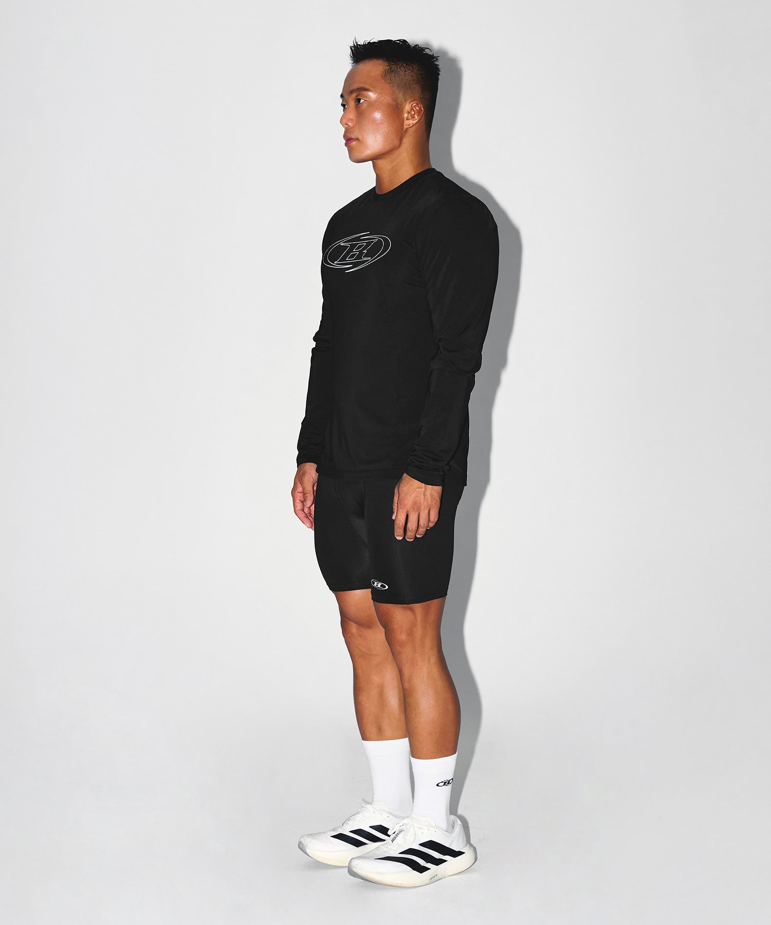 【予約販売：ご注文より1～3週間後に発送予定】BRN OUTBAND SHORT LEGGINGS [BLACK]
